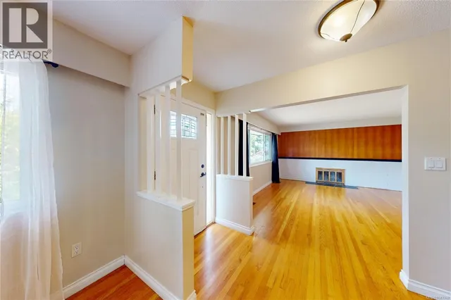 1710 SPRUCEWOOD PLACE, Saanich 5