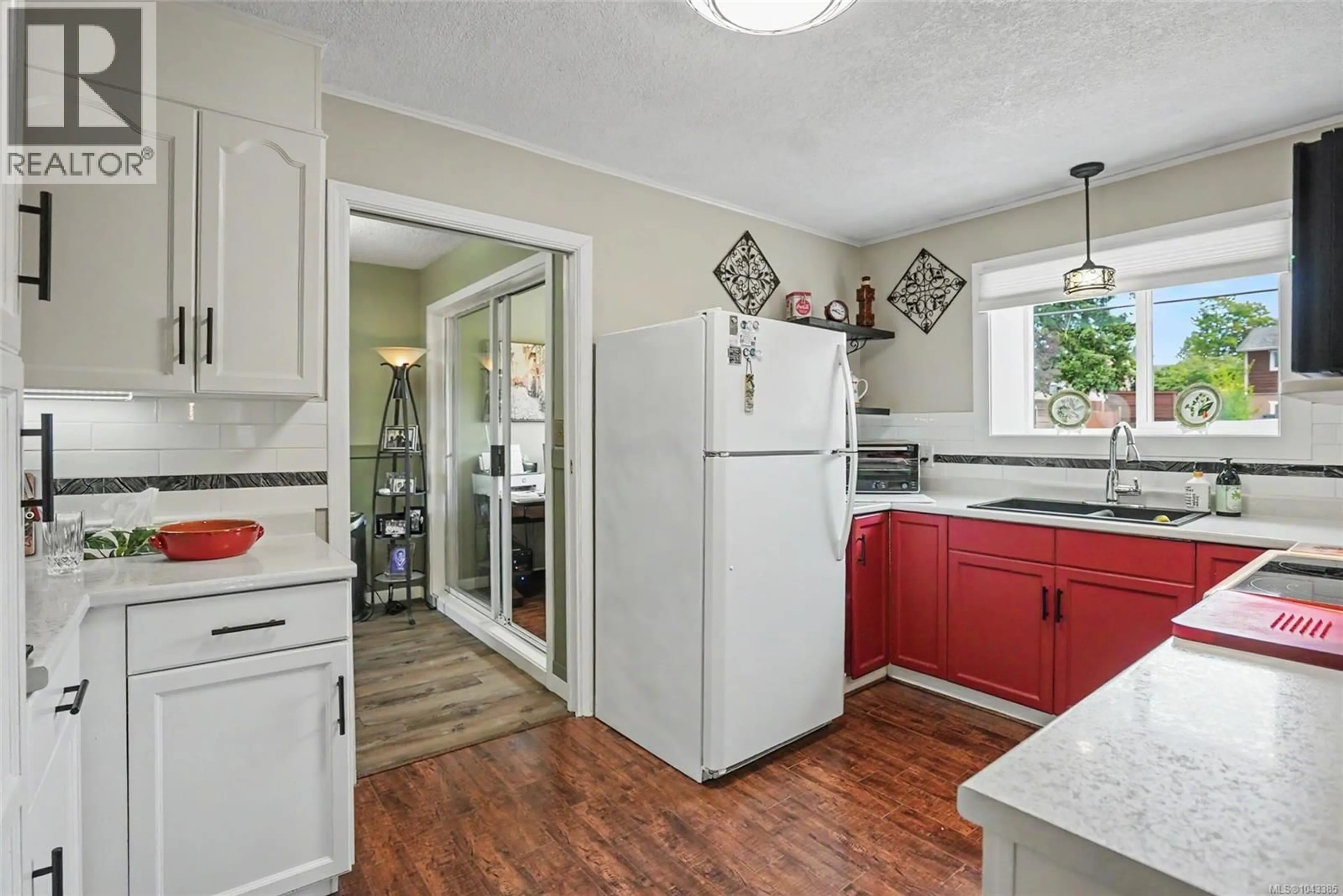 Unknown for 2195 TULSA ROAD, Nanaimo British Columbia V9S5S2