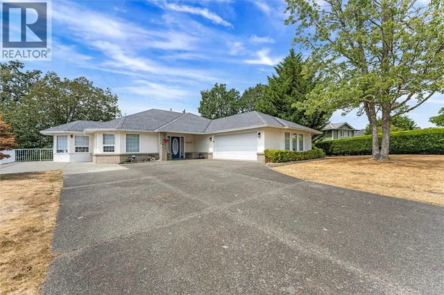 6037 STONEHOUSE PLACE, Duncan 5
