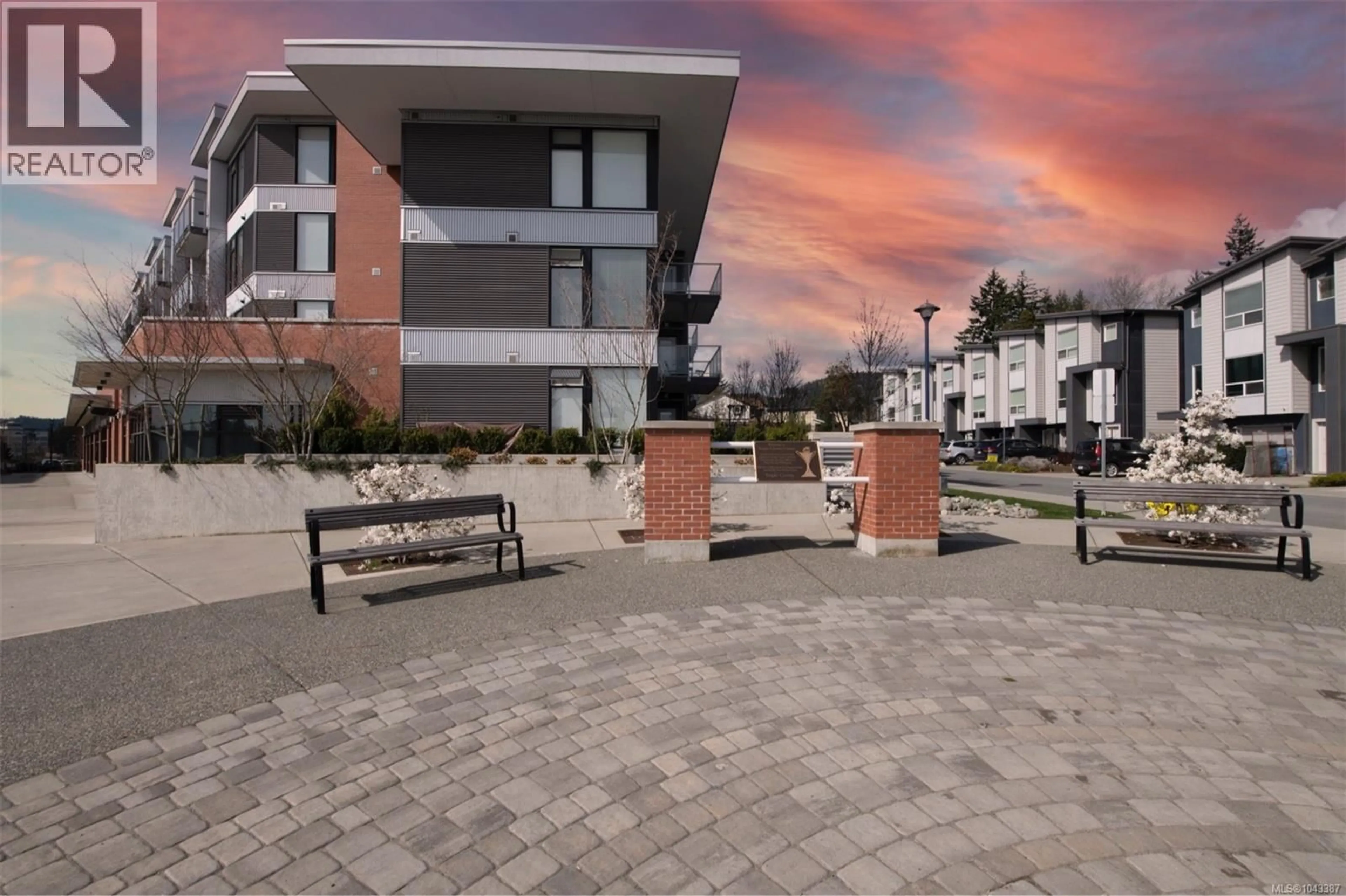 Patio, unknown for 318 - 950 WHIRLAWAY CRESCENT, Langford British Columbia V9B0Y3