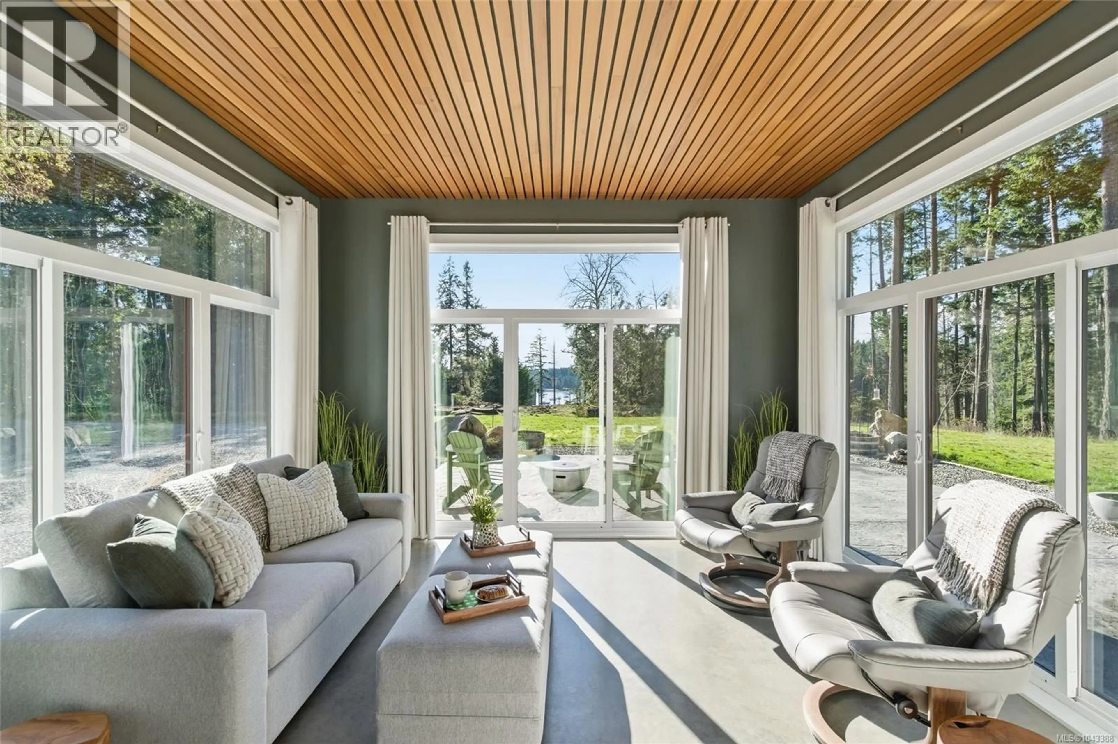 Living room with furniture, unknown for 1805 STALKER ROAD, Gabriola Island British Columbia V0R1X7