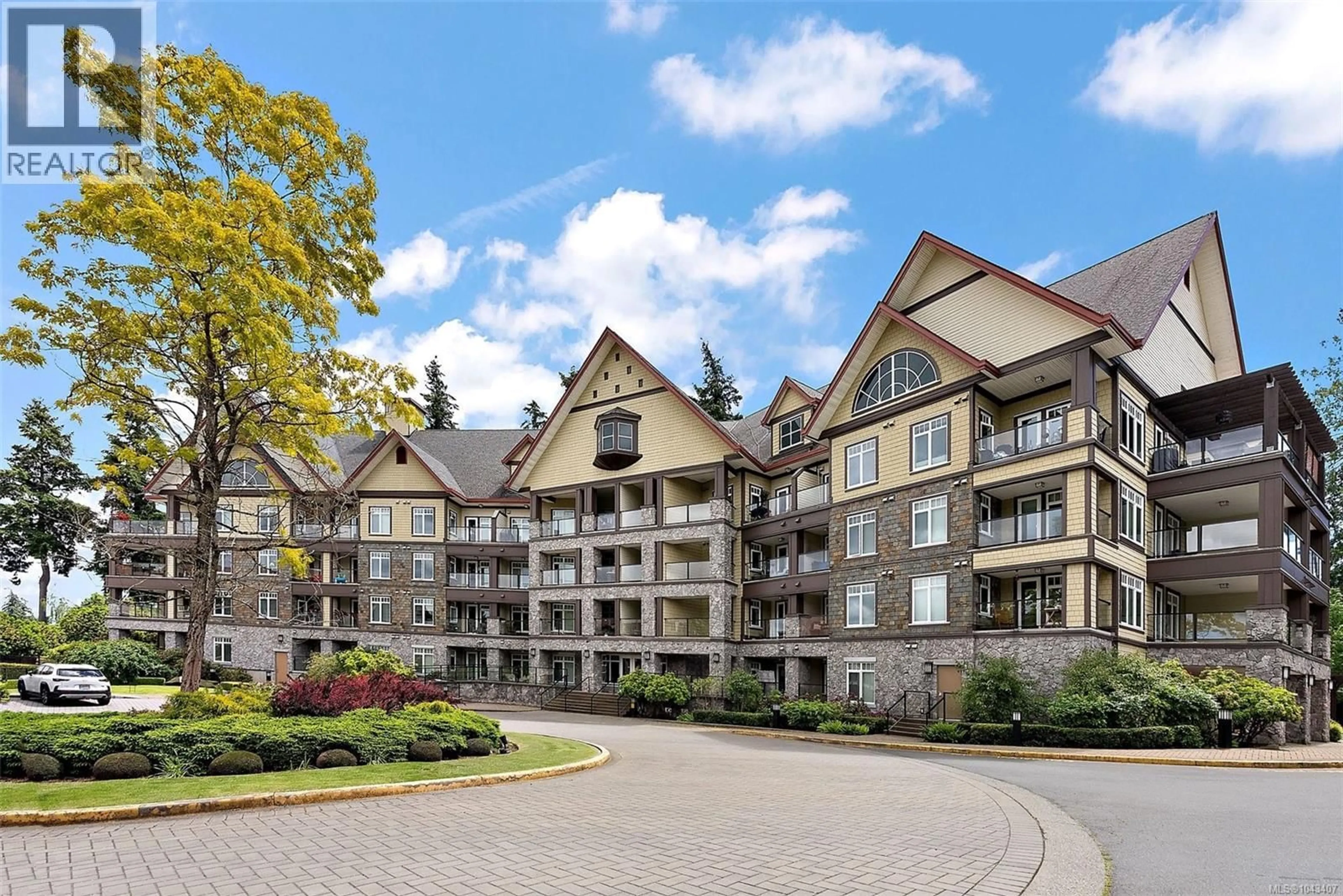 Patio, mountain view for 120 - 1375 BEAR MOUNTAIN PARKWAY, Langford British Columbia V9B5V4