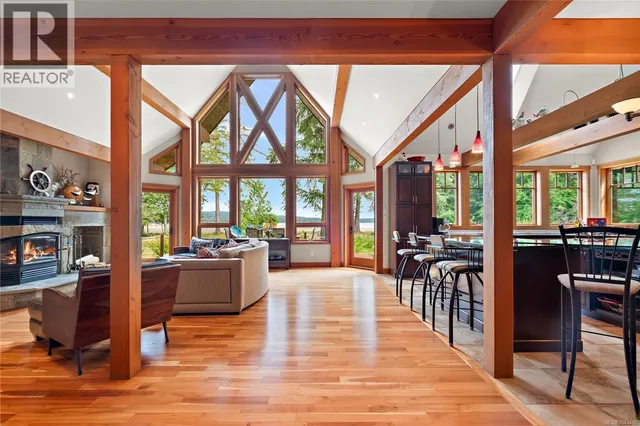 7928 WHITE DUCK ROAD, Fanny Bay 5