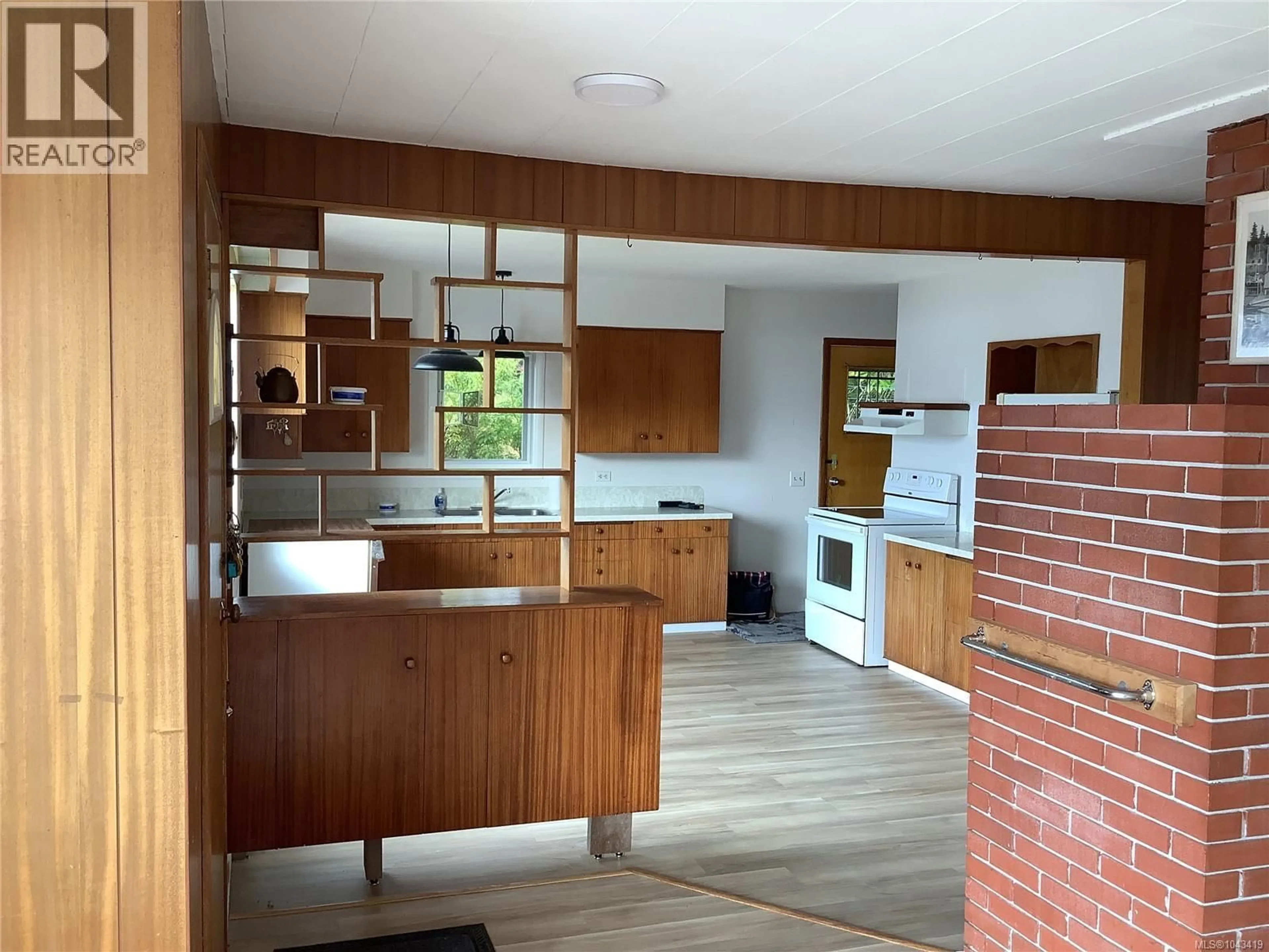 Open concept kitchen, unknown for 395 2ND STREET, Sointula British Columbia V0N3E0