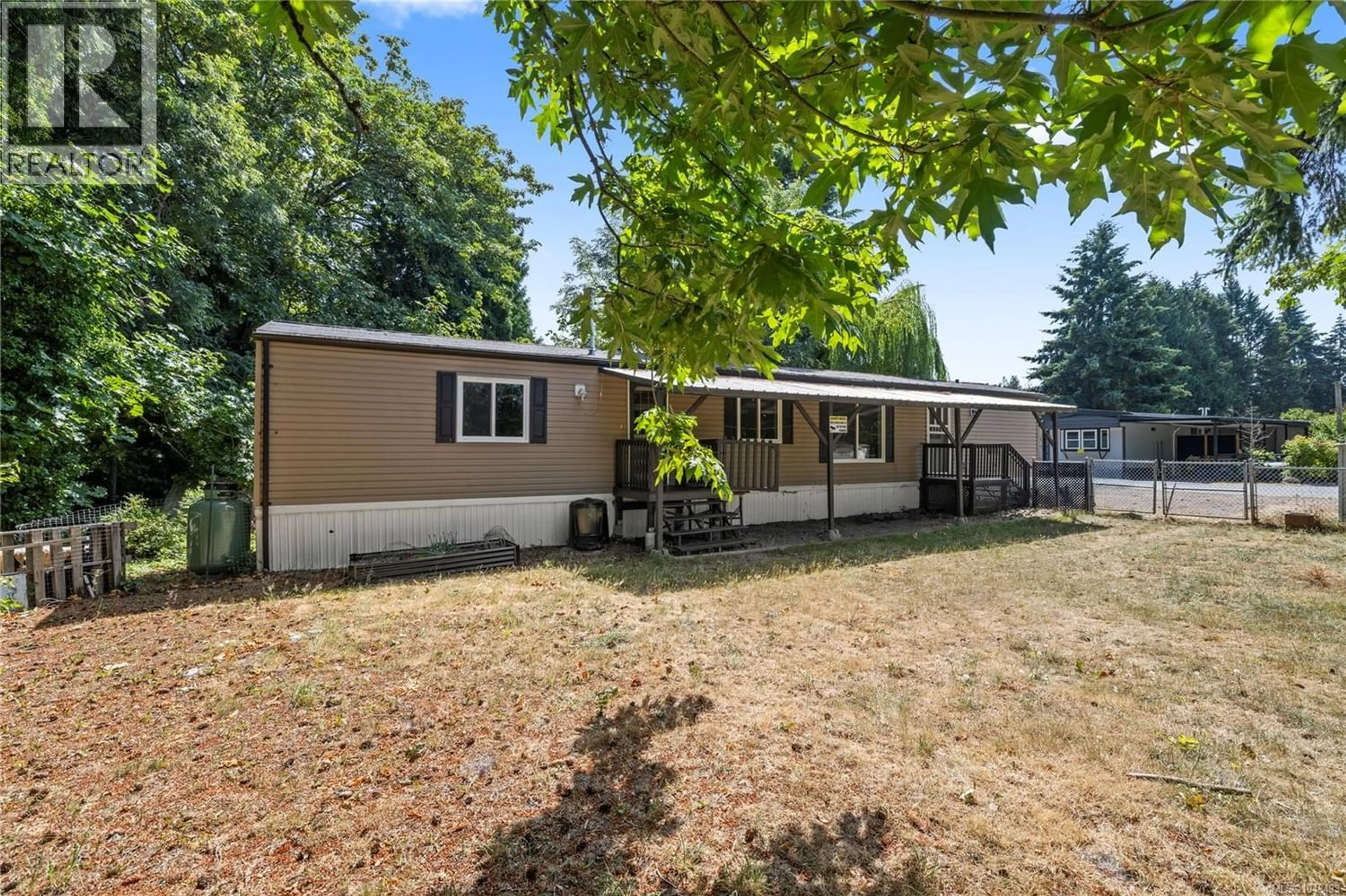Home with vinyl exterior material, unknown for 80 - 971 DOUGLAS AVENUE, Nanaimo British Columbia V9R6C1