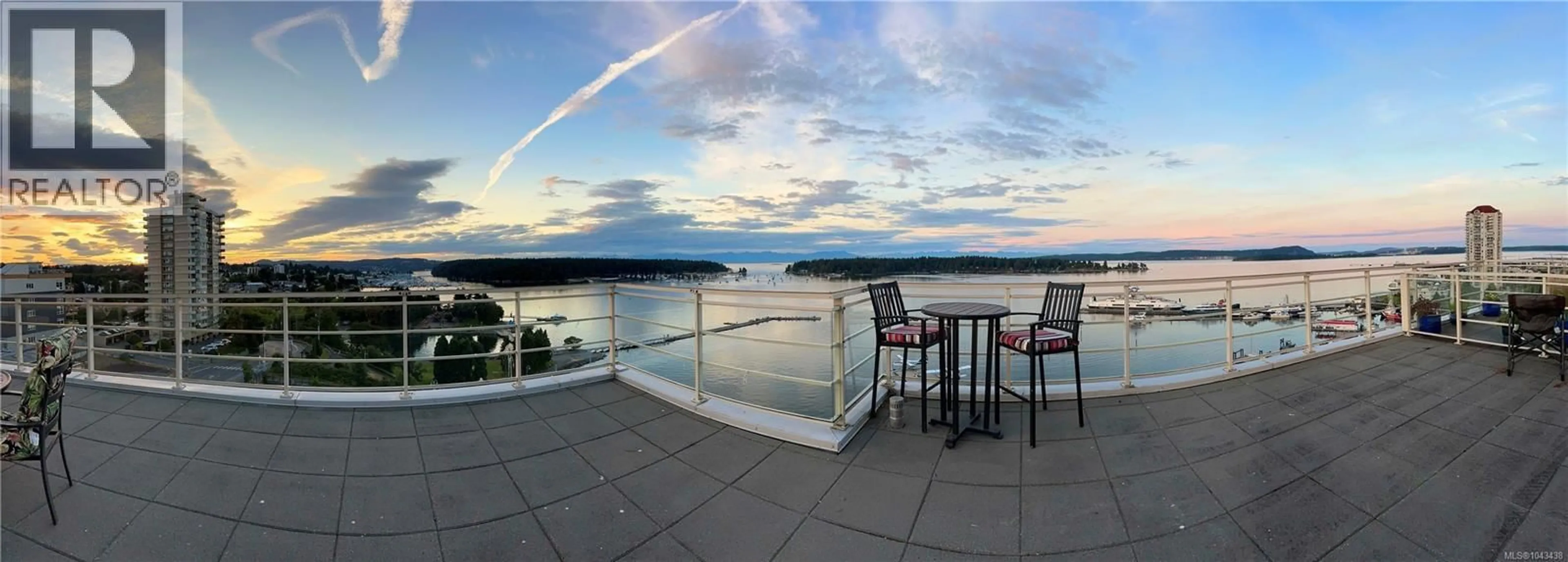 Patio, water/lake/river/ocean view for 805 - 38 FRONT STREET, Nanaimo British Columbia V9R0B8