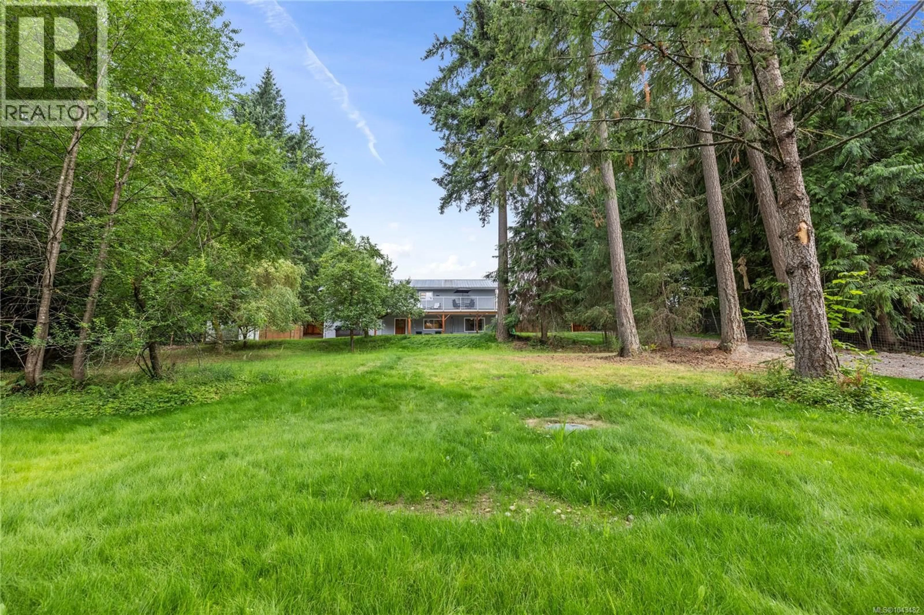 A pic from outside/outdoor area/front of a property/back of a property/a pic from drone, unknown for 3115 RINVOLD ROAD, Hilliers British Columbia V9K1X3
