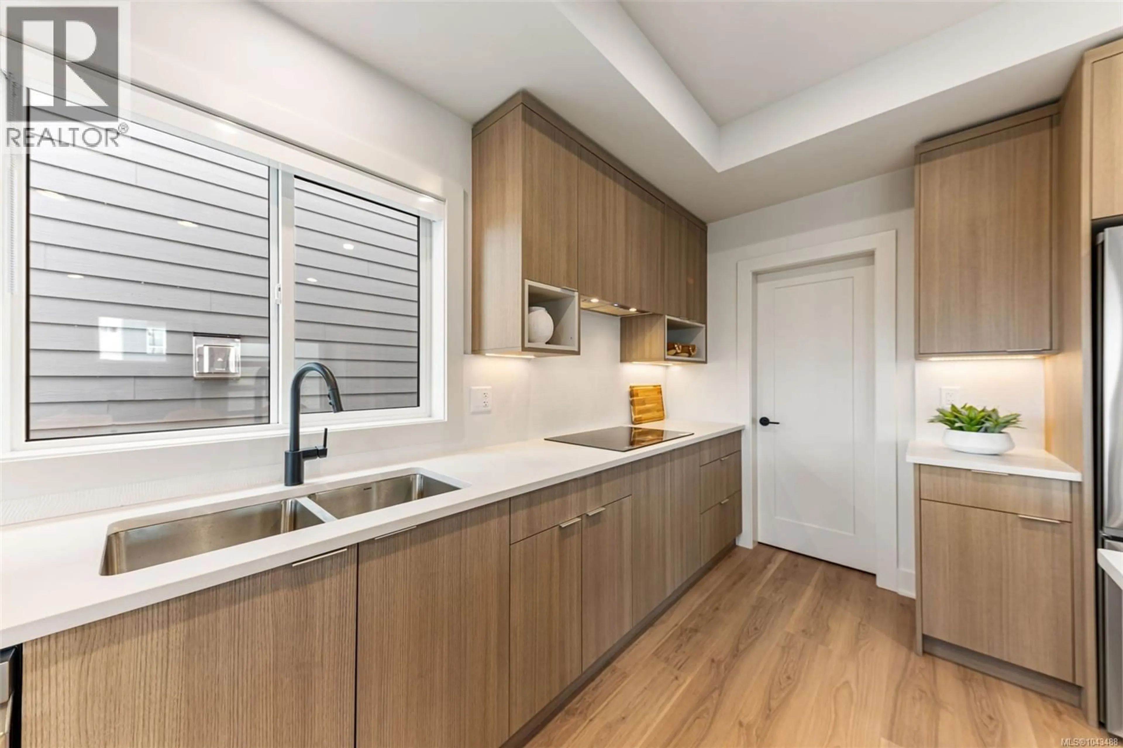 Open concept kitchen, unknown for 3585 TEMPERATE PLACE, Colwood British Columbia V9C0T3