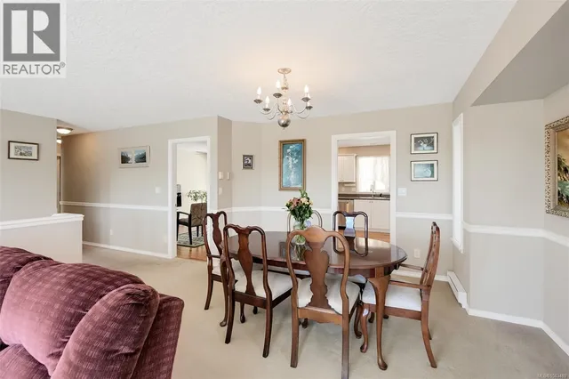 2304 KAMI COURT, View Royal 5