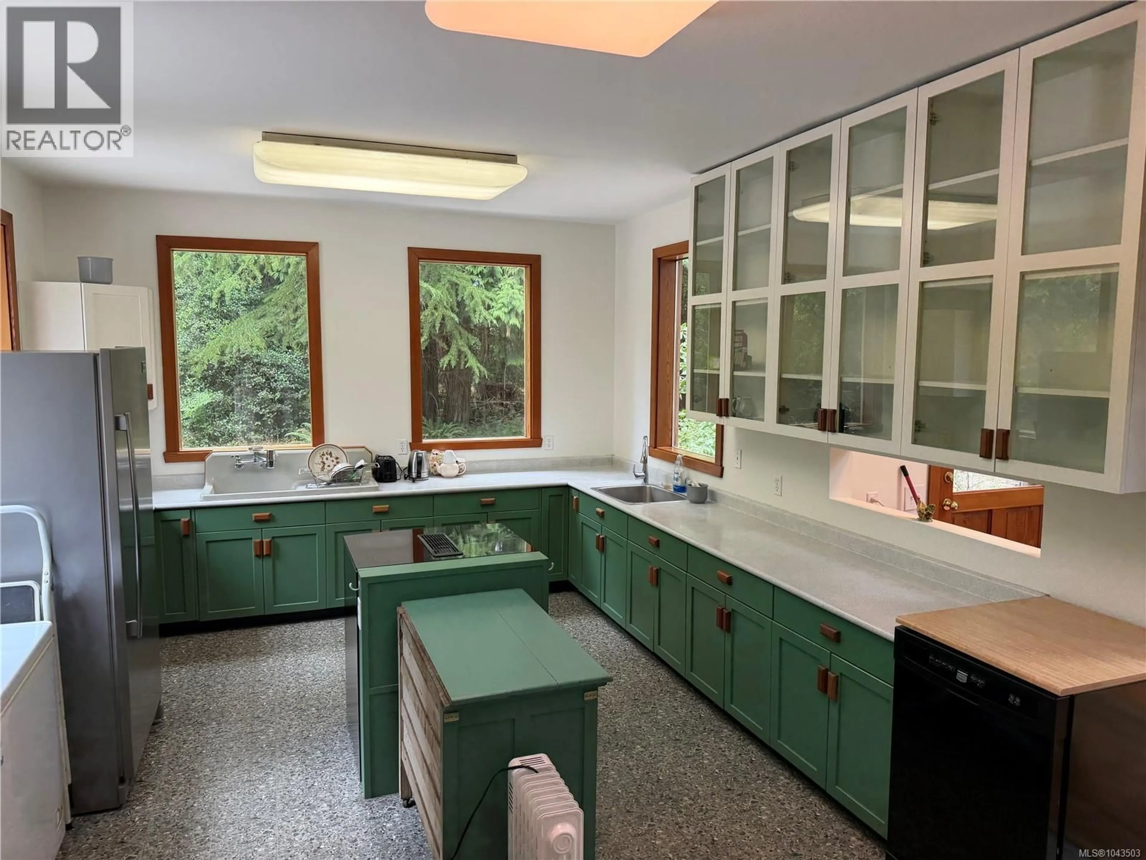 Standard kitchen, cement floor for 380 PARKER ROAD, Qualicum Beach British Columbia V9K1S9