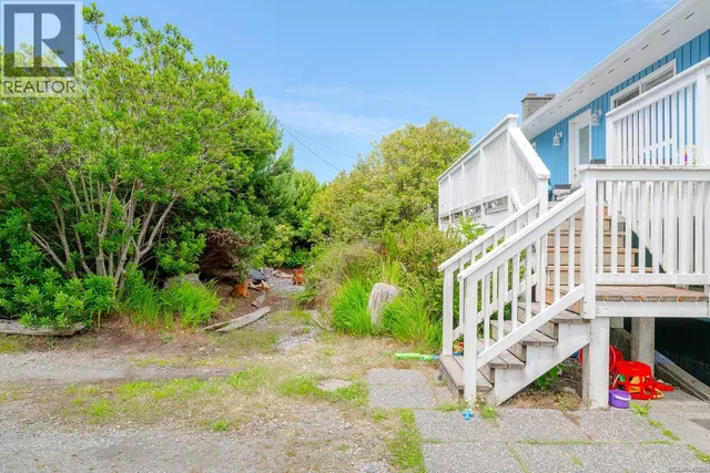 1323 HELEN STREET, Ucluelet 3