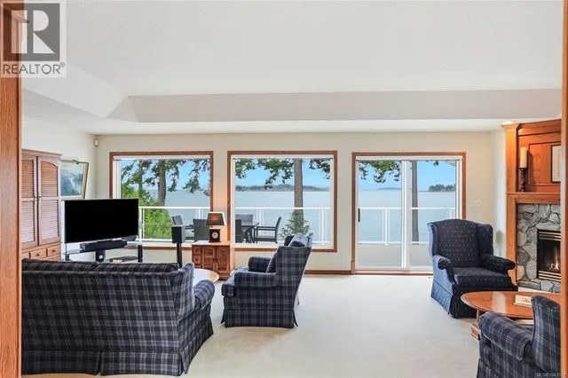 1432 MADRONA DRIVE, Nanoose Bay 5