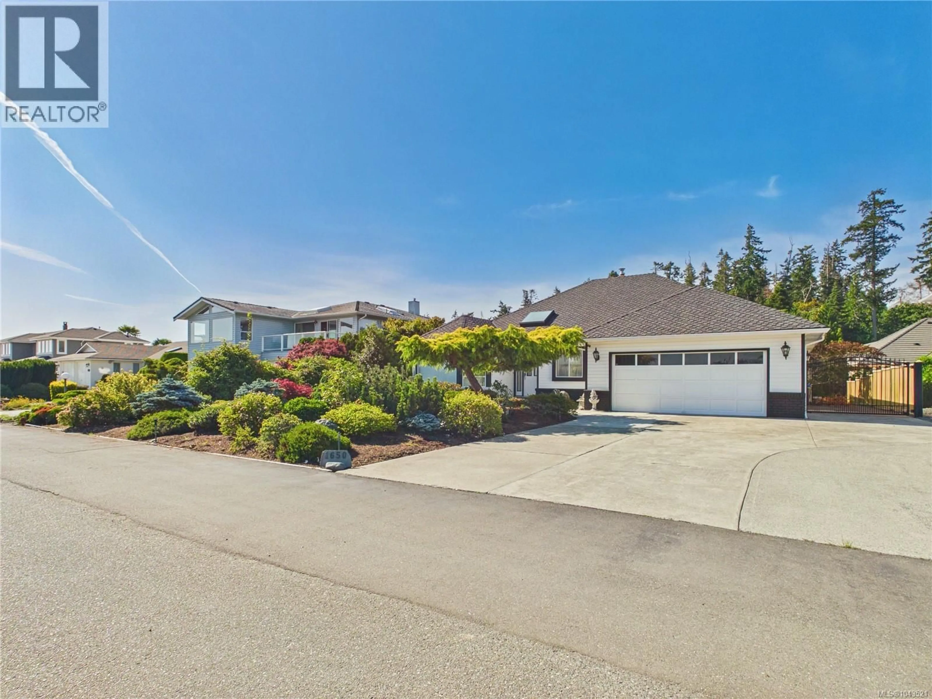 A pic from outside/outdoor area/front of a property/back of a property/a pic from drone, unknown for 1650 ADMIRAL TRYON BOULEVARD, French Creek British Columbia V9P1Y1