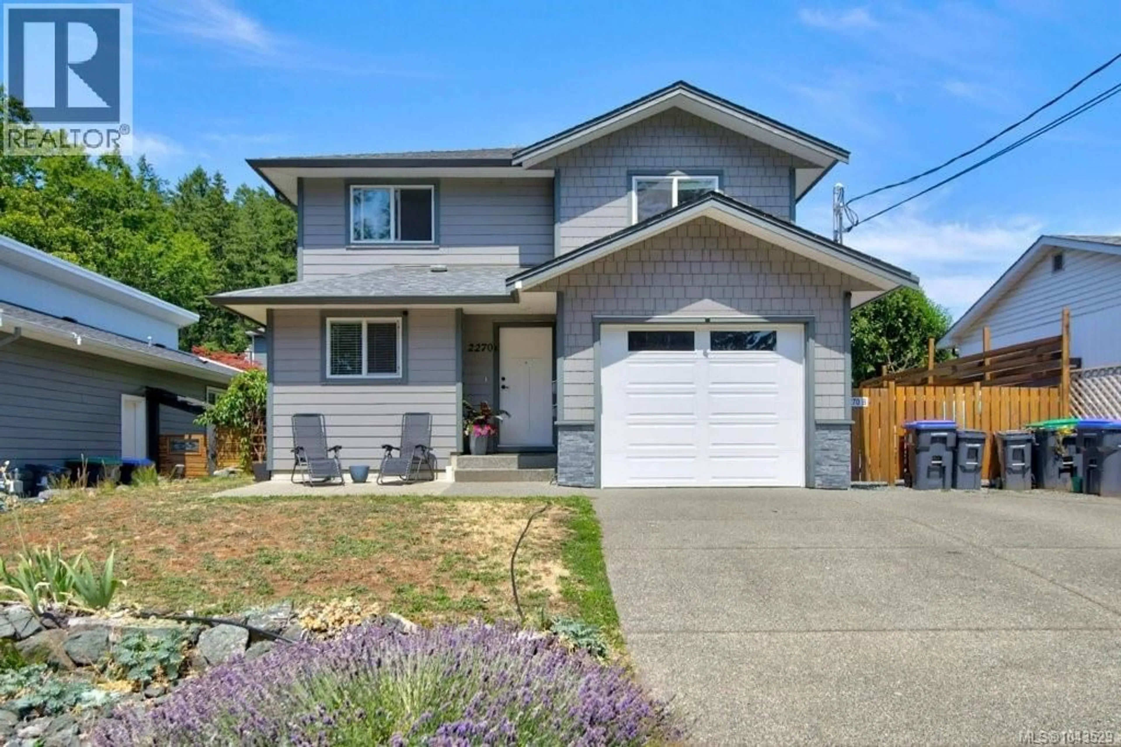 Home with vinyl exterior material, street for 2270 MCKENZIE AVENUE, Comox British Columbia V9M1J1