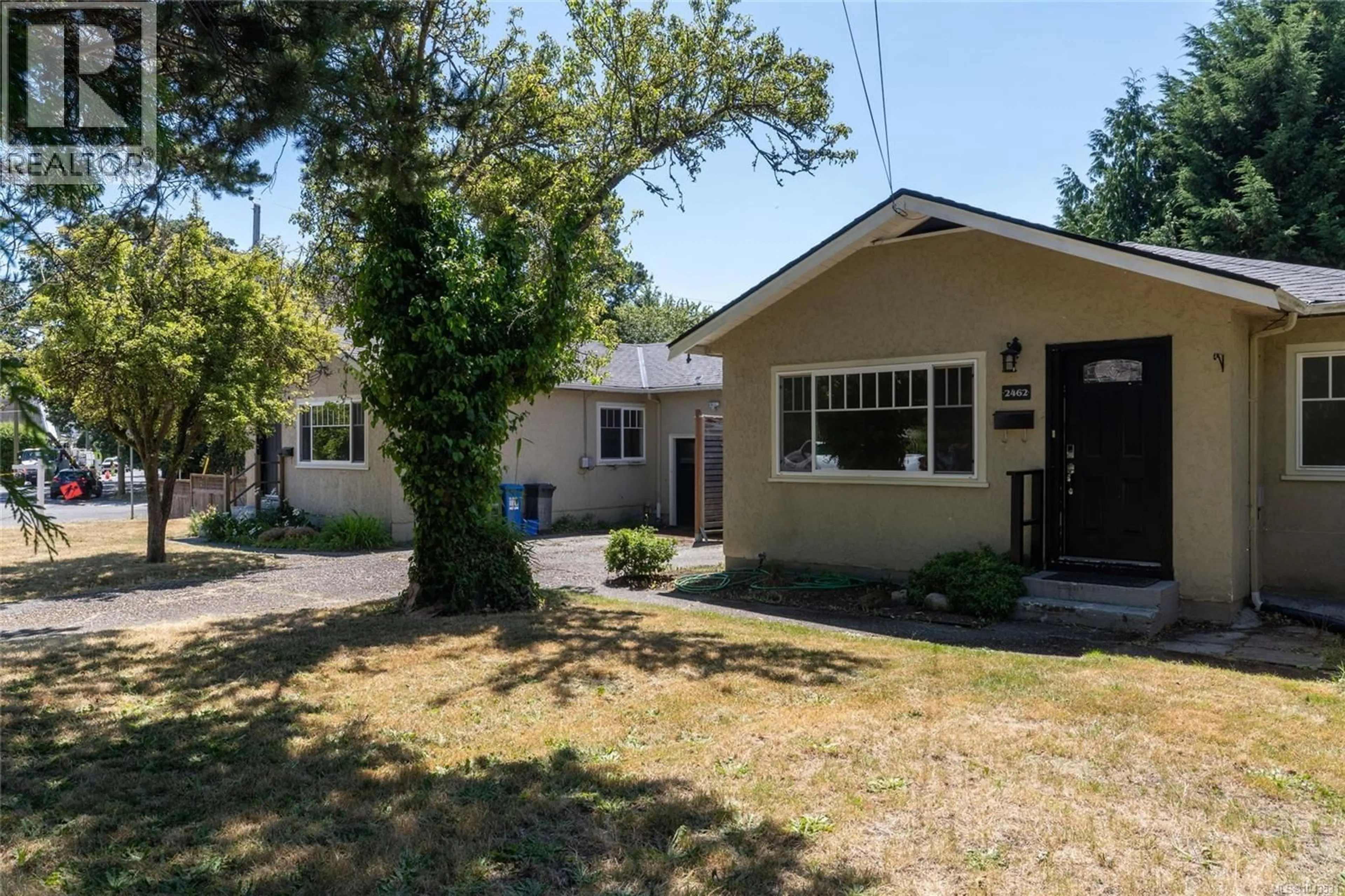 Unknown for 2442/2462 EASTDOWNE ROAD, Oak Bay British Columbia V8R5P8