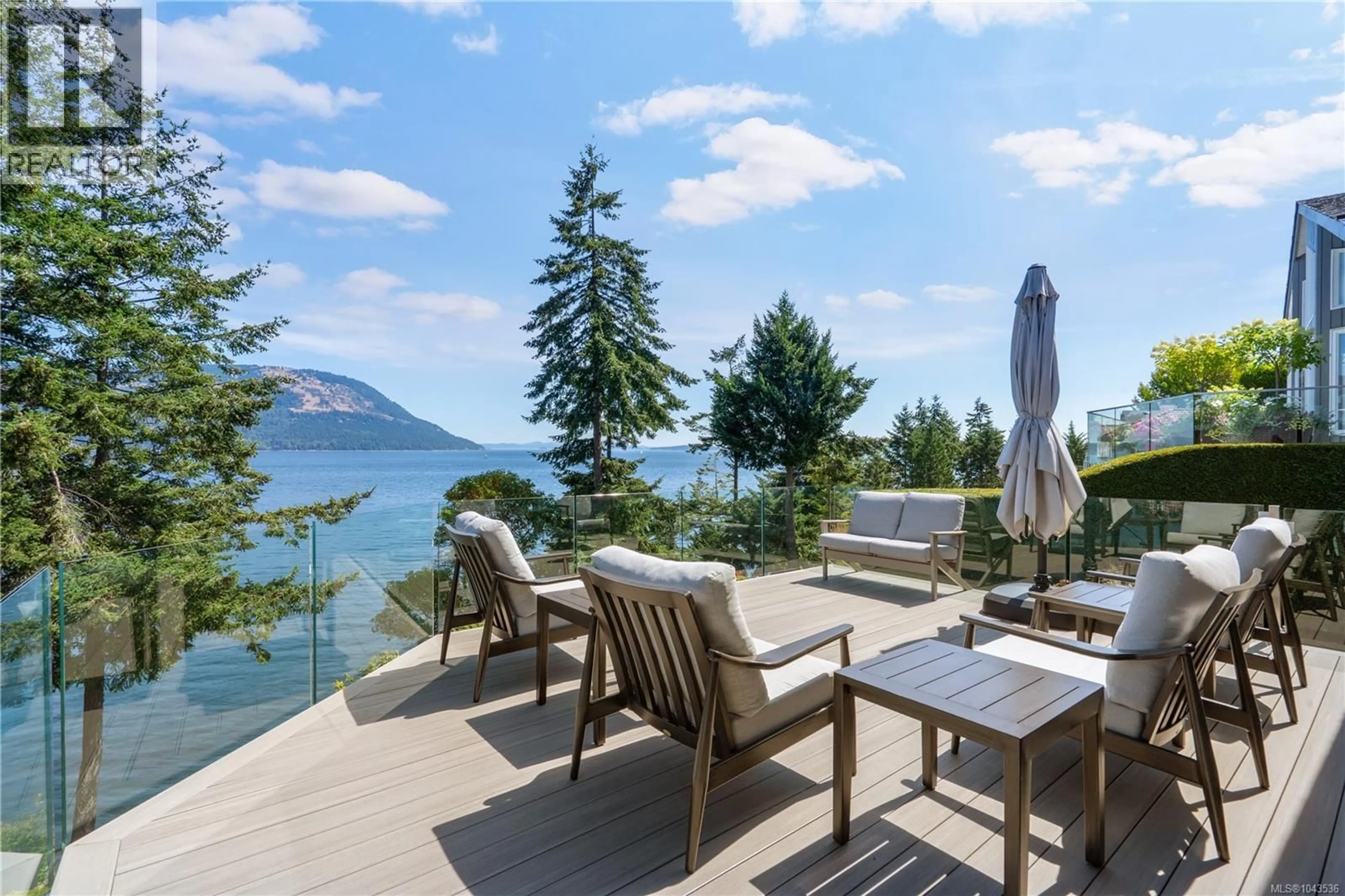 Patio, water/lake/river/ocean view for 209 MARINE DRIVE, Cobble Hill British Columbia V8H0K8