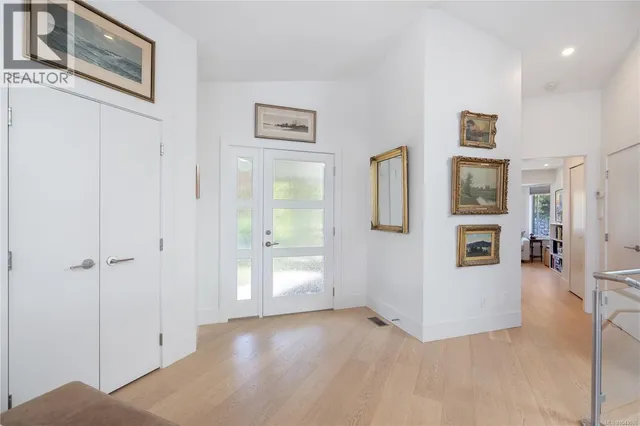 209 MARINE DRIVE, Cobble Hill 5