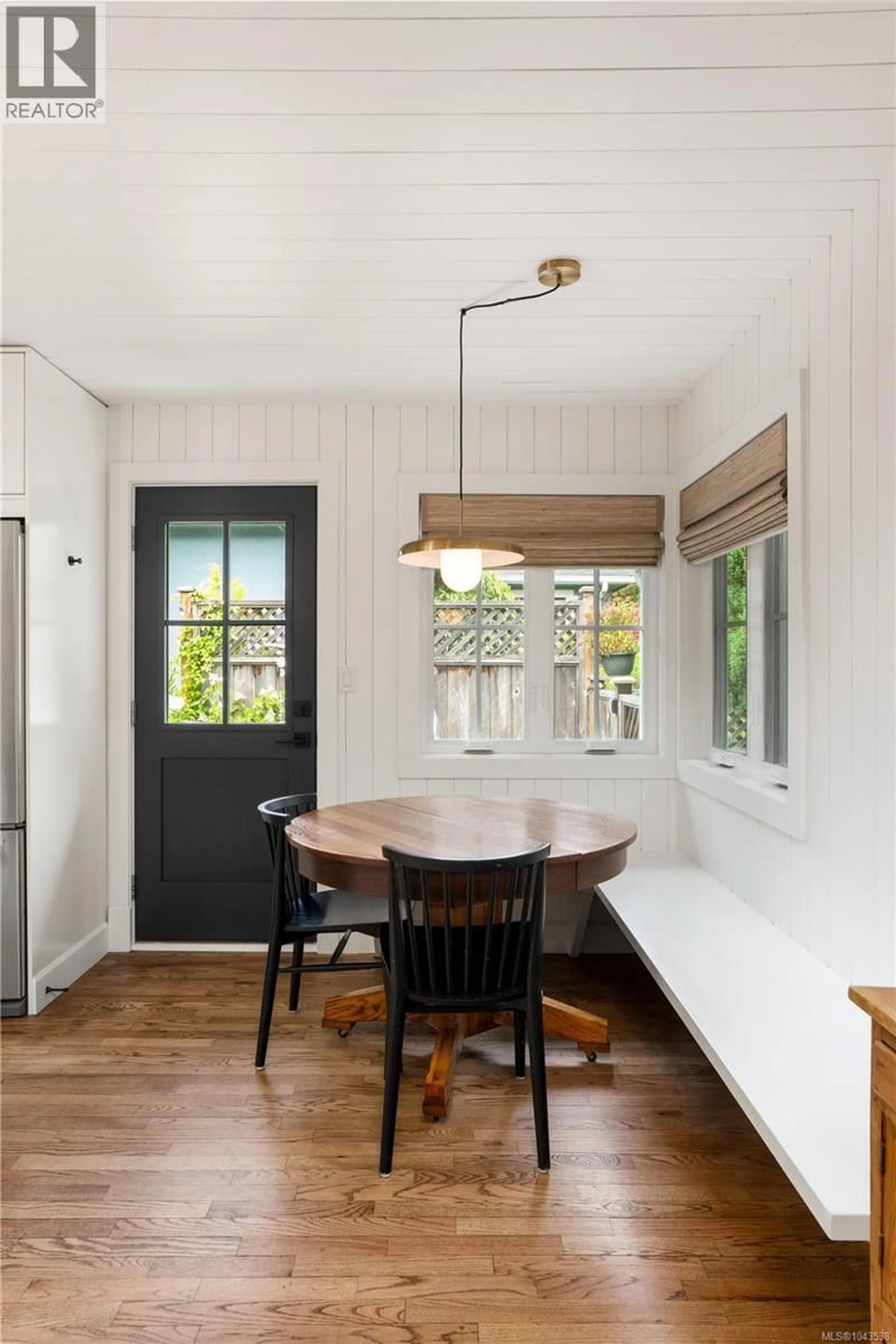 Dining room, unknown for 1893 FORRESTER STREET, Saanich British Columbia V8R3G7