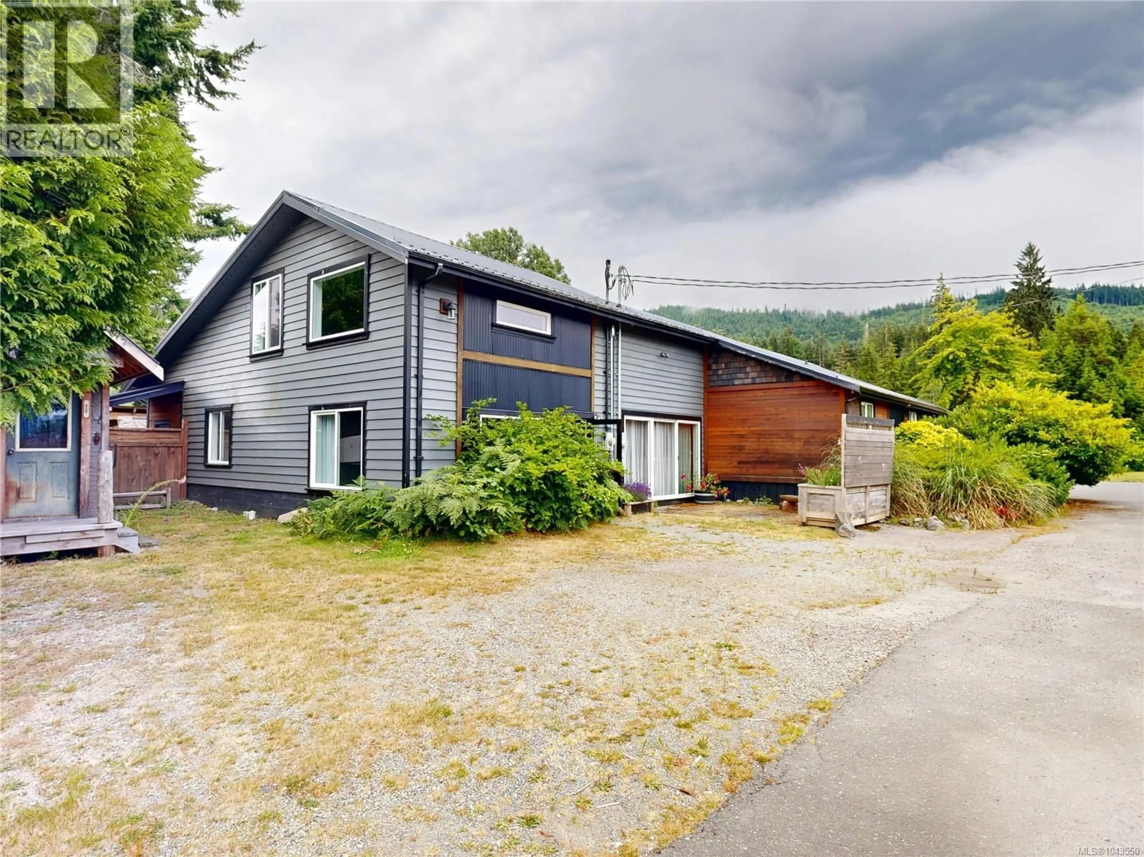 A pic from outside/outdoor area/front of a property/back of a property/a pic from drone, unknown for 6641 QUEESTO DRIVE, Port Renfrew British Columbia V0S1K0