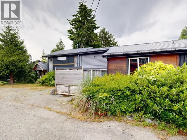 6641 QUEESTO DRIVE, Port Renfrew 5