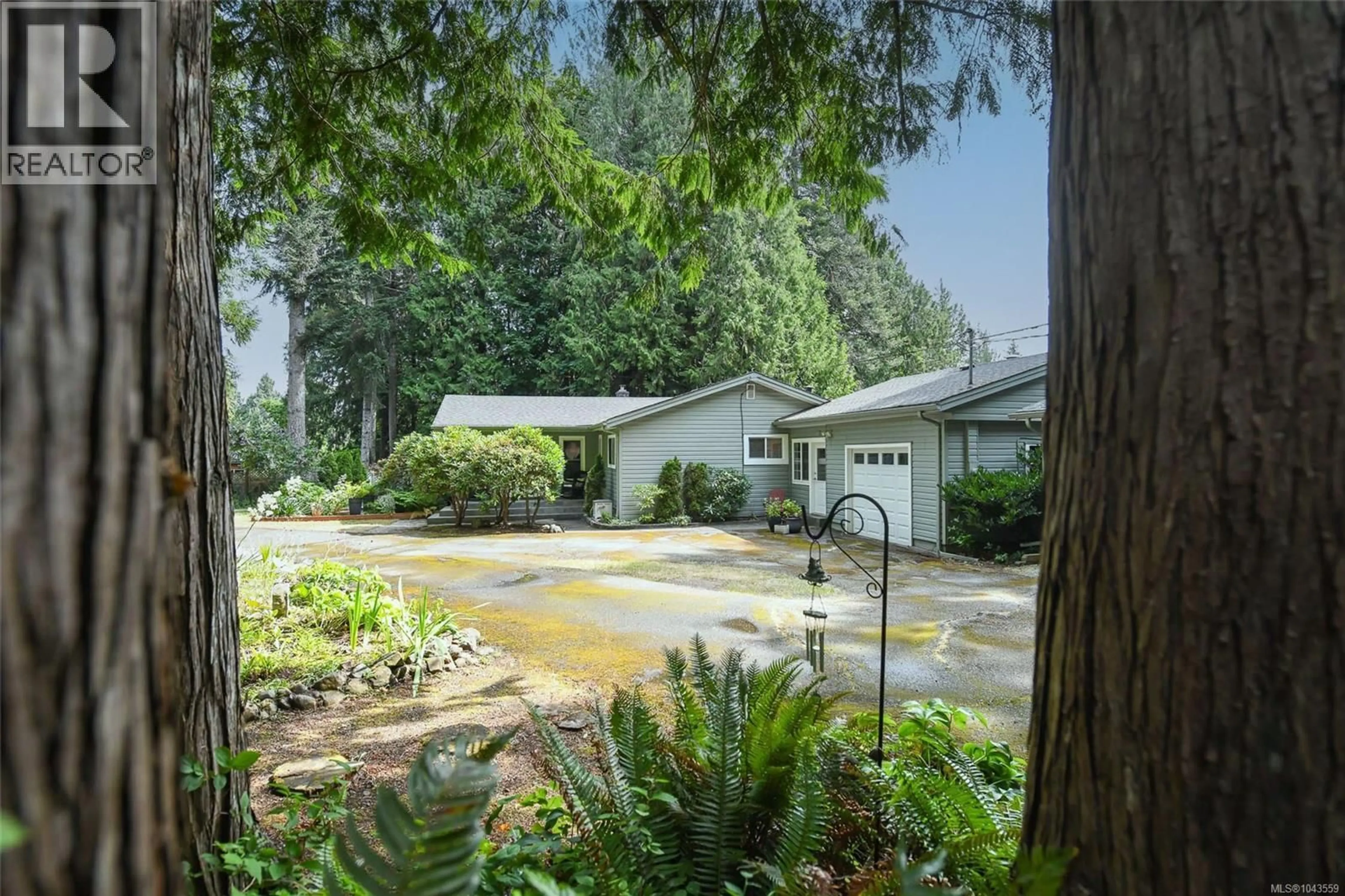 Unknown for 100 BAYNES DRIVE, Fanny Bay British Columbia V0R1W0