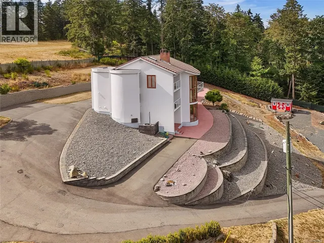 6722 ANZIO ROAD, Duncan 3