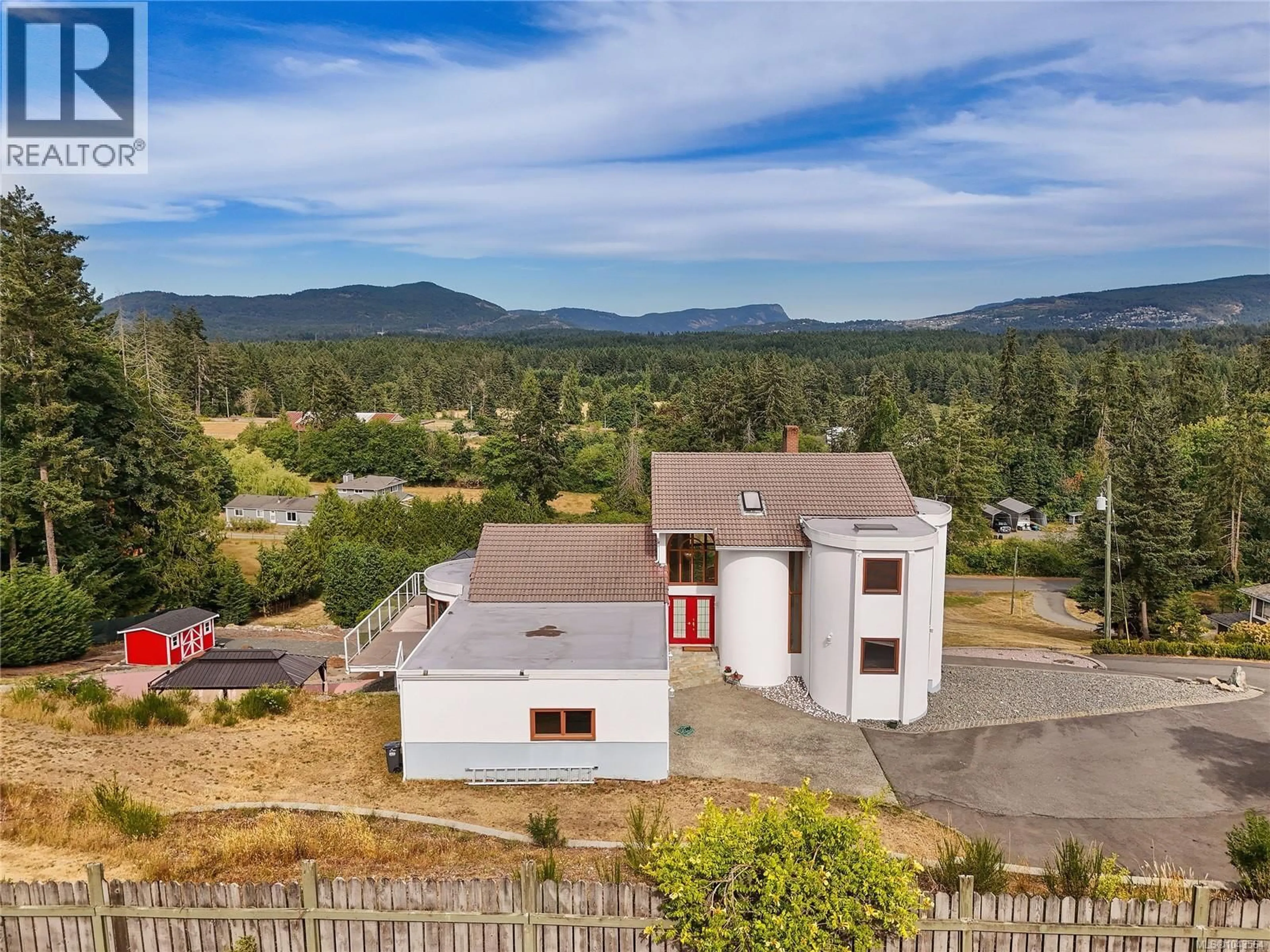 A pic from outside/outdoor area/front of a property/back of a property/a pic from drone, mountain view for 6722 ANZIO ROAD, Duncan British Columbia V9L6C4