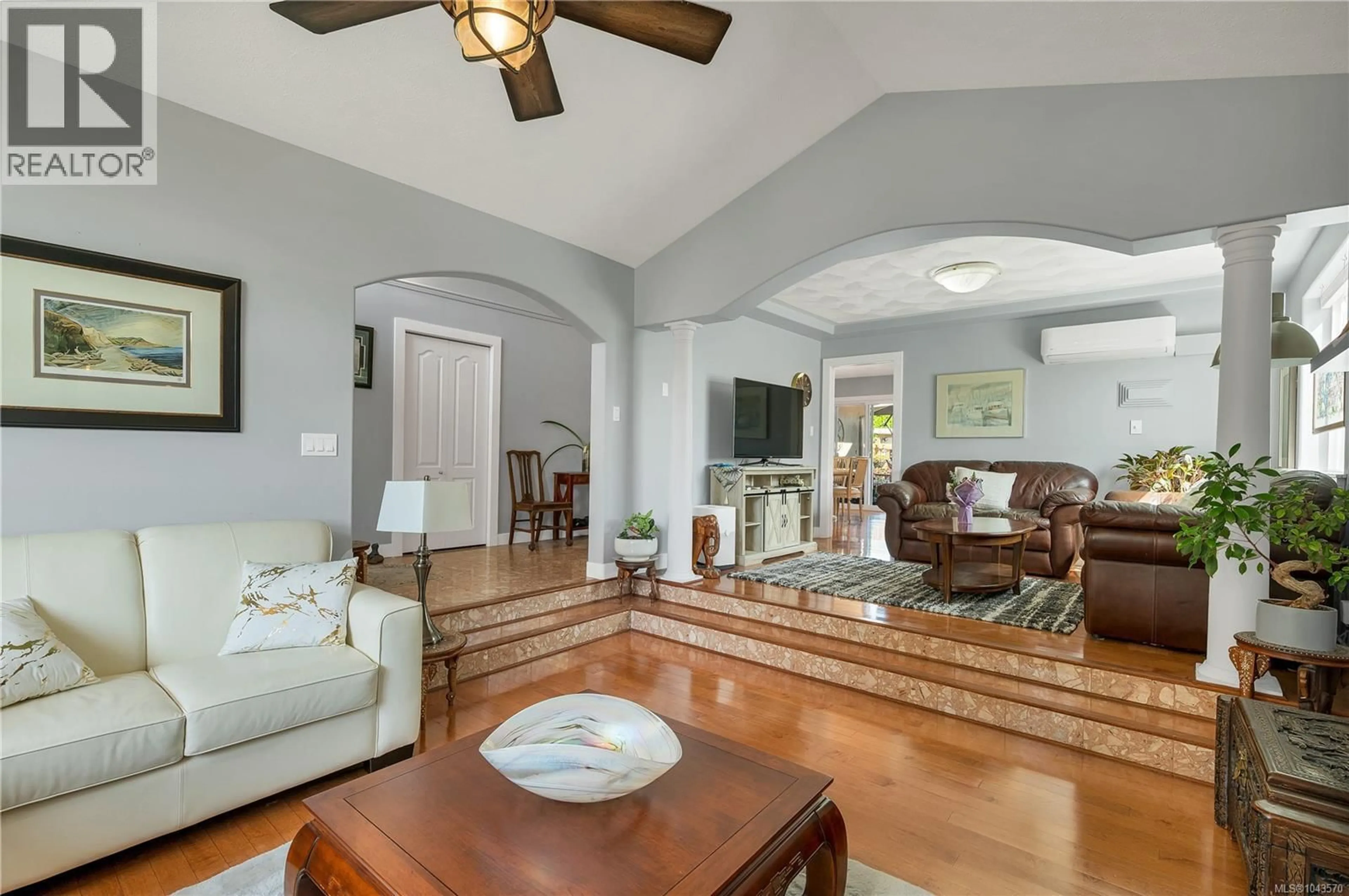 Living room with furniture, unknown for 242 DAHL ROAD, Campbell River British Columbia V9W7X8