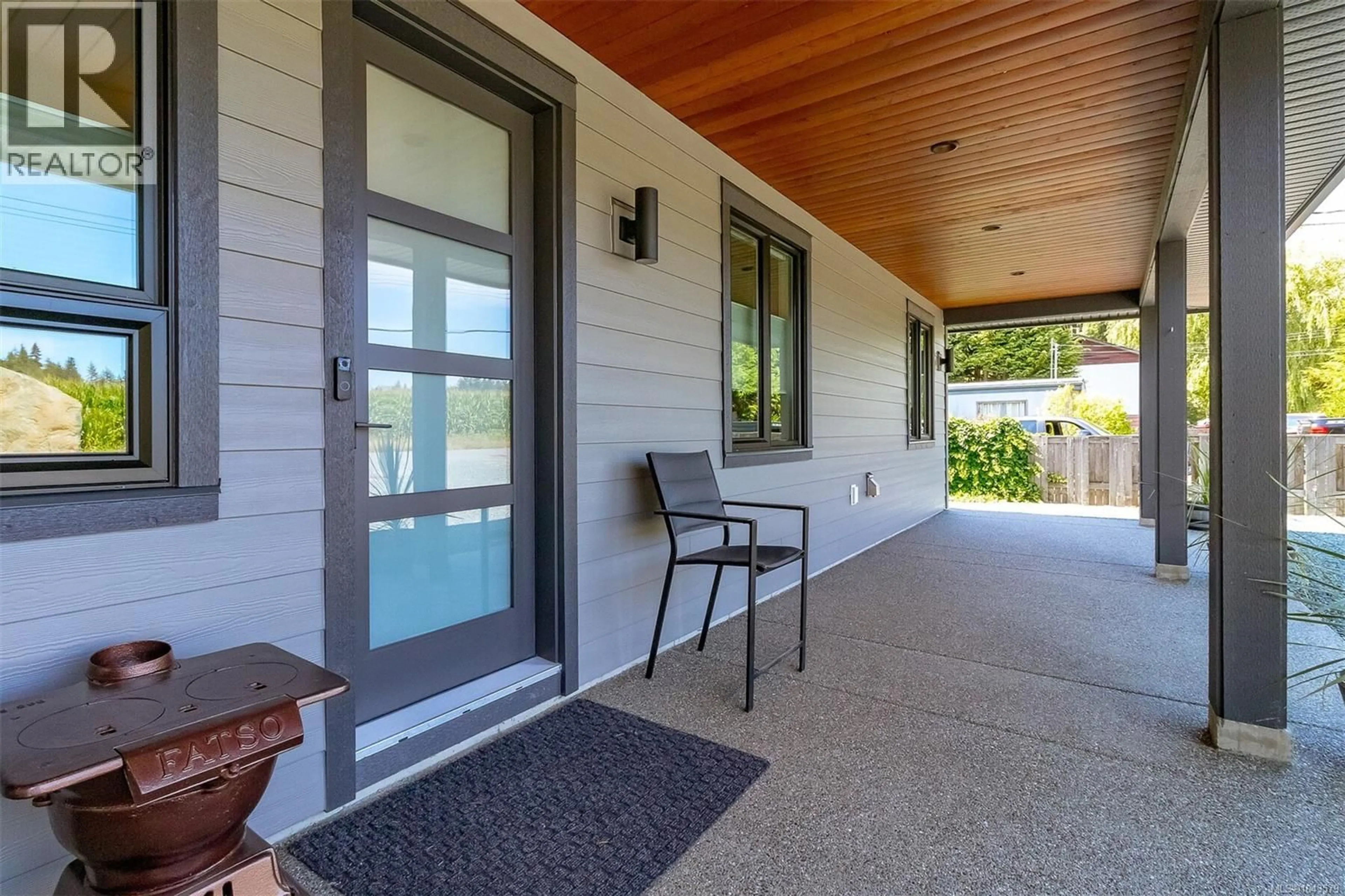Indoor entryway for 10647 OLSEN ROAD, Saltair British Columbia V9G2B1