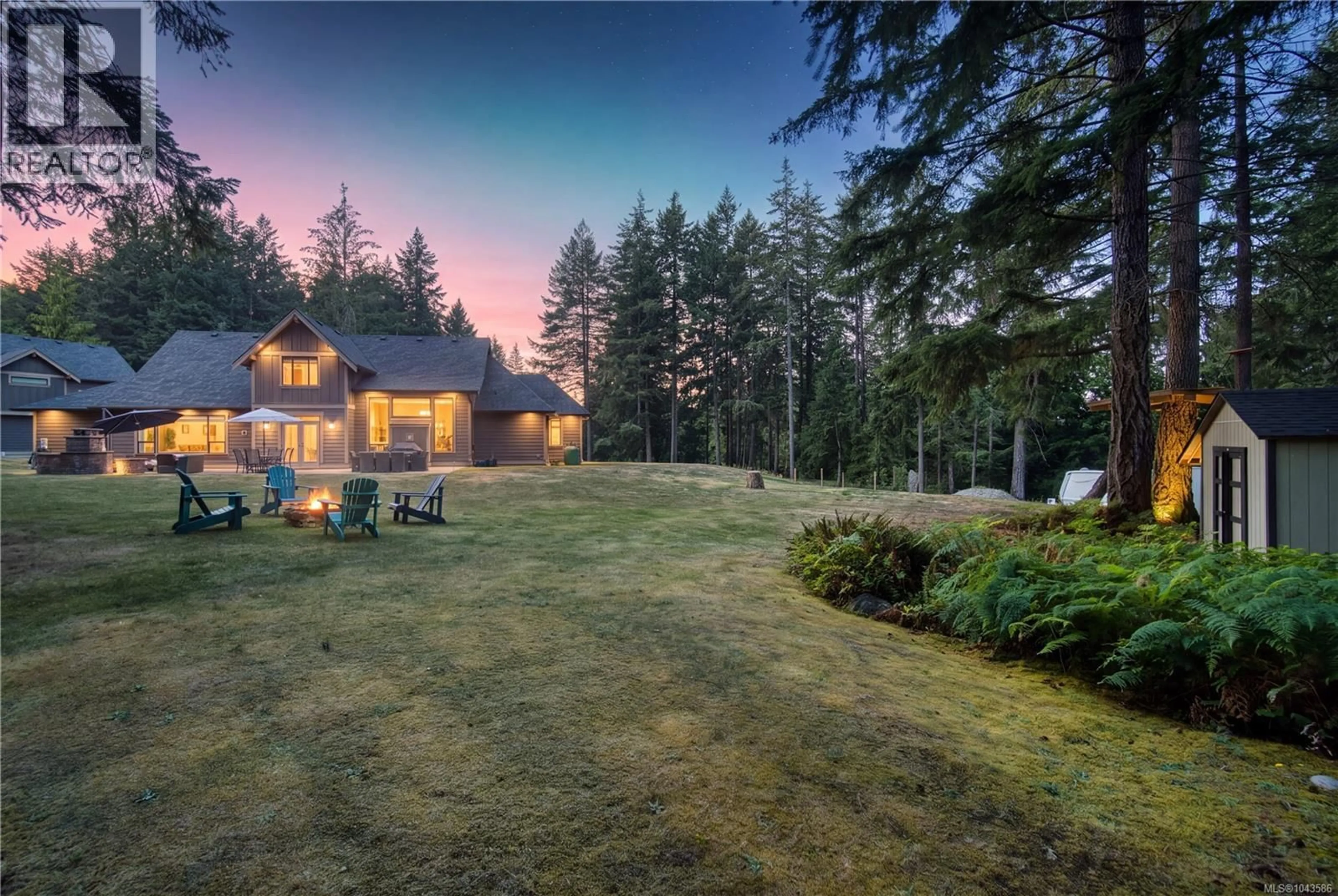 A pic from outside/outdoor area/front of a property/back of a property/a pic from drone, unknown for 2962 RIDGEWAY ROAD, Nanaimo British Columbia V9R6W8