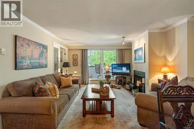 303 - 1068 TOLMIE AVENUE, Saanich