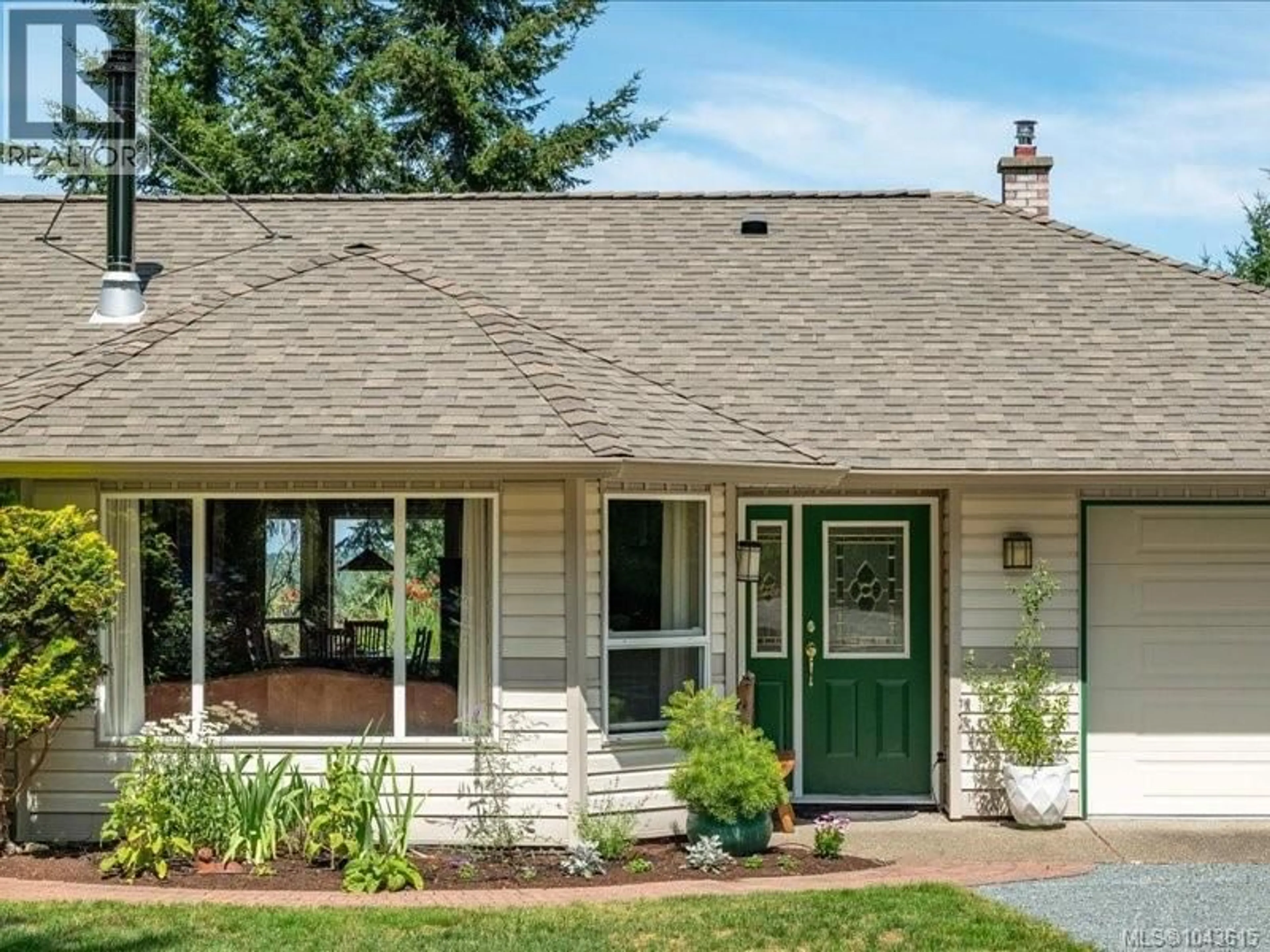 Home with vinyl exterior material, street for 1881 GALVIN PLACE, Qualicum Beach British Columbia V9K2V3