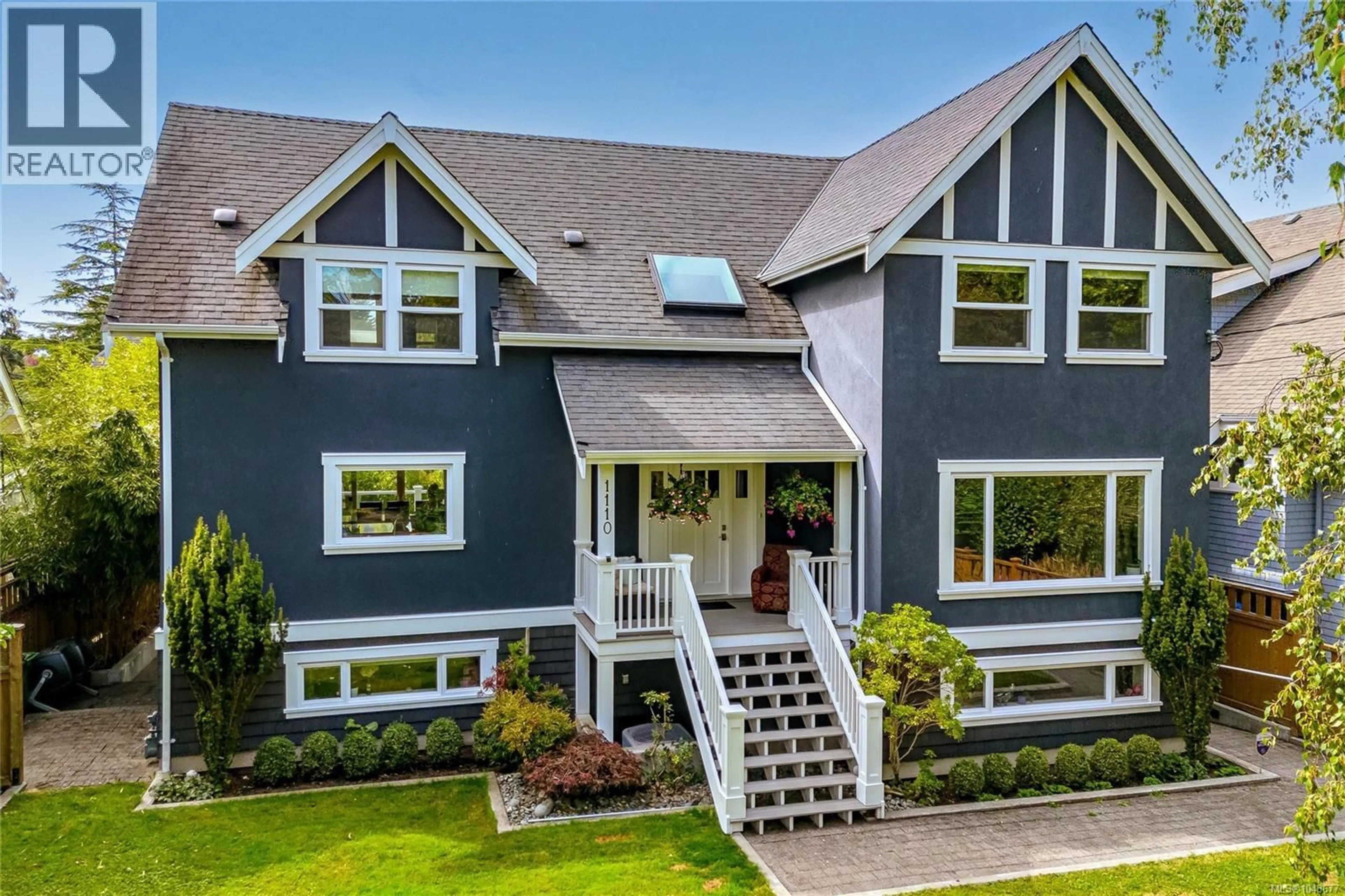 Home with vinyl exterior material, unknown for 1110 NEWPORT AVENUE, Oak Bay British Columbia V8S5E4