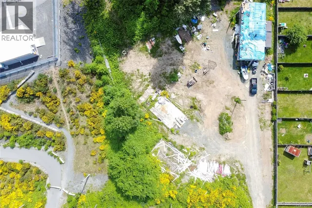 681 HOMEWOOD ROAD, Campbell River 3