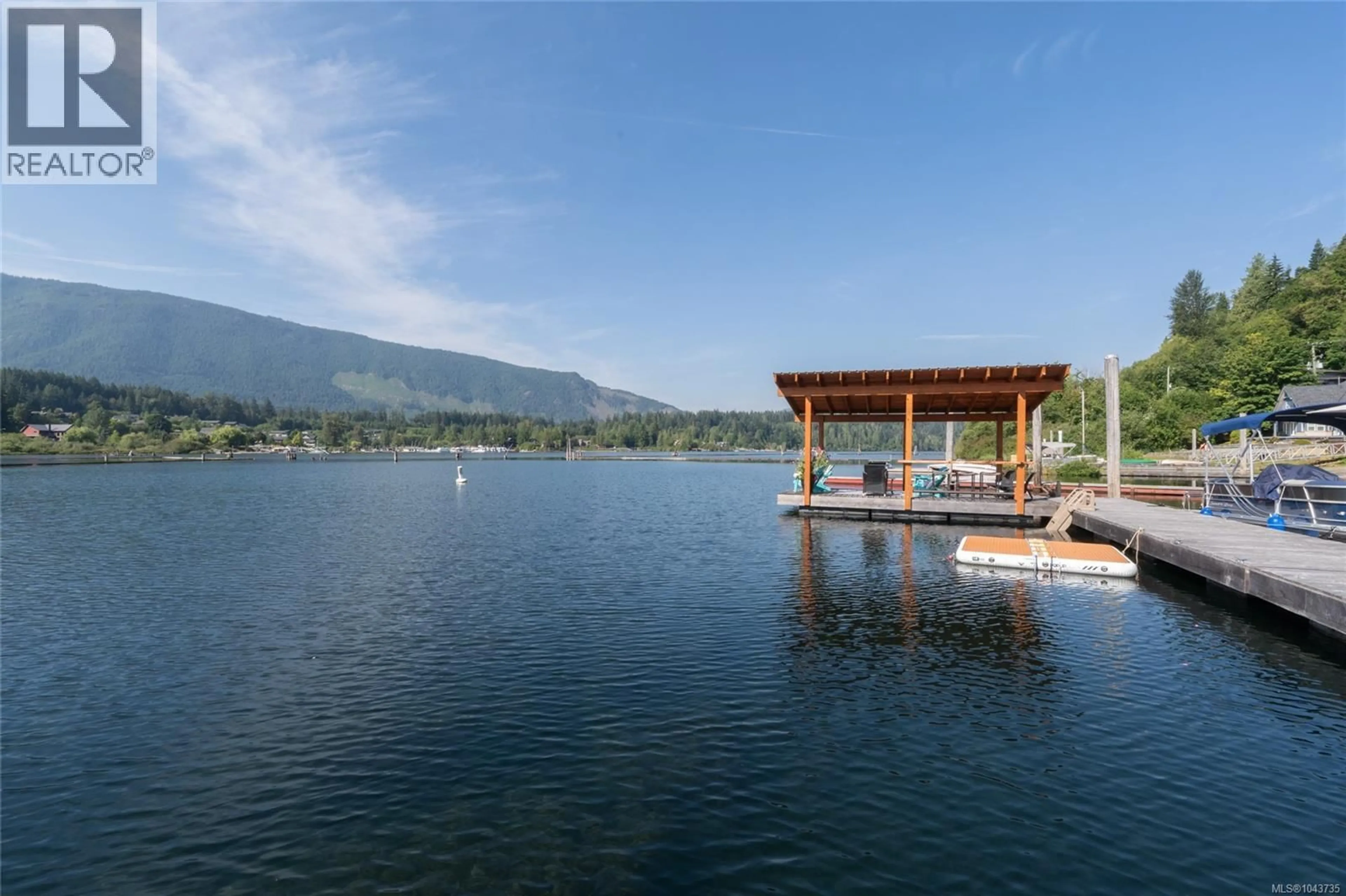 Patio, water/lake/river/ocean view for 3 - 232 NORTH SHORE ROAD, Lake Cowichan British Columbia V0R2G0