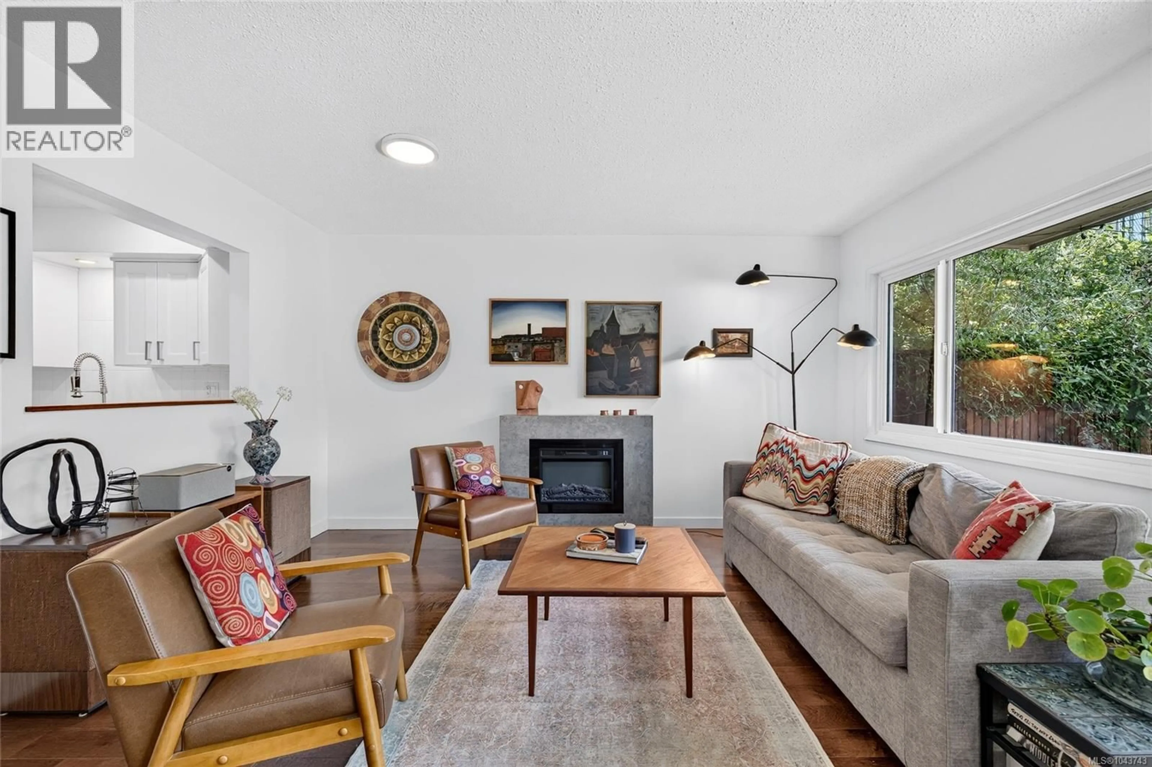 Living room with furniture, unknown for 105 - 119 LADYSMITH STREET, Victoria British Columbia V8V1J3