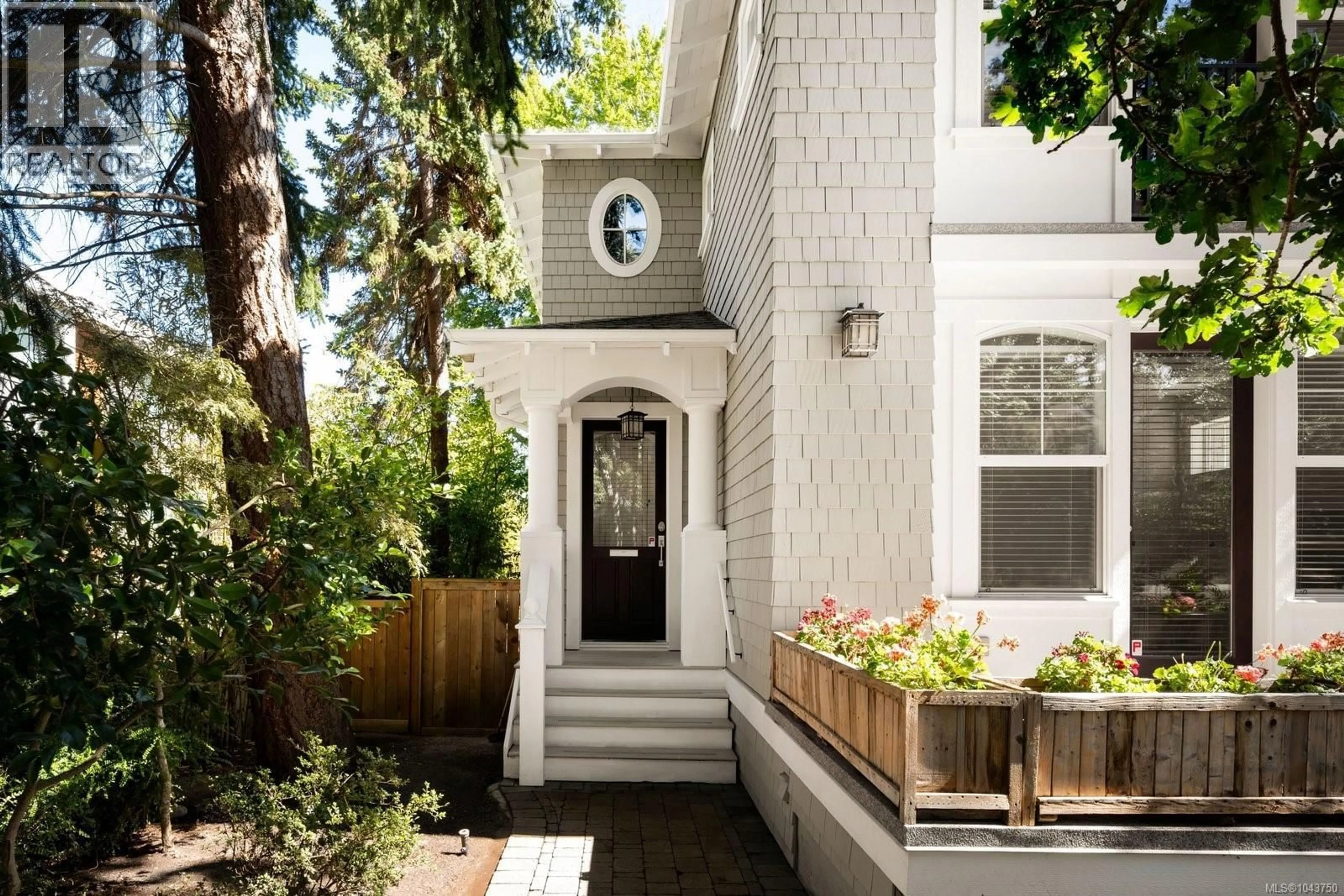 Home with brick exterior material, street for 1327 TRANSIT ROAD, Oak Bay British Columbia V8V1V1