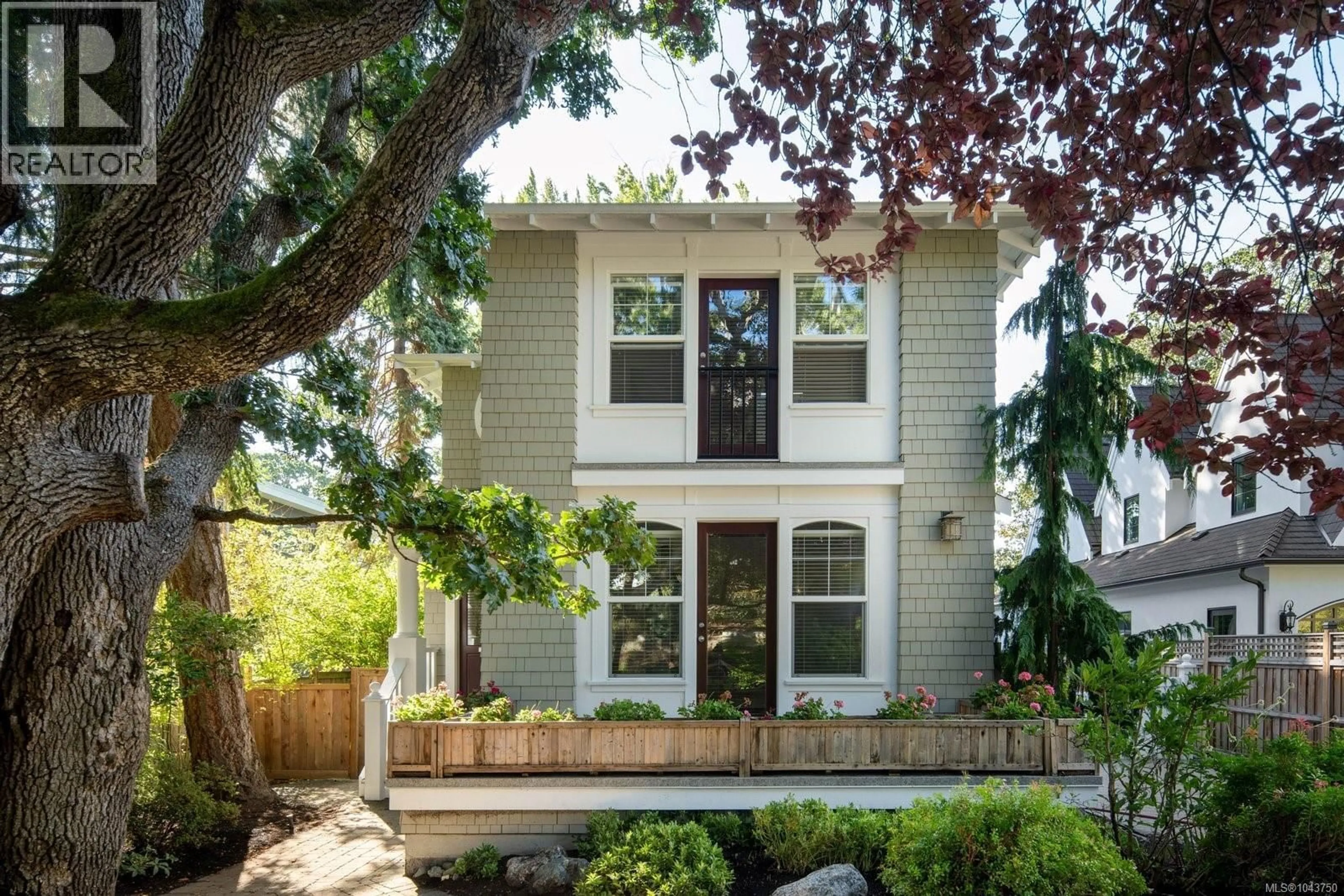Home with vinyl exterior material, street for 1327 TRANSIT ROAD, Oak Bay British Columbia V8V1V1