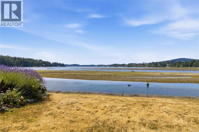 4 - 1986 GLENIDLE ROAD, Sooke 5
