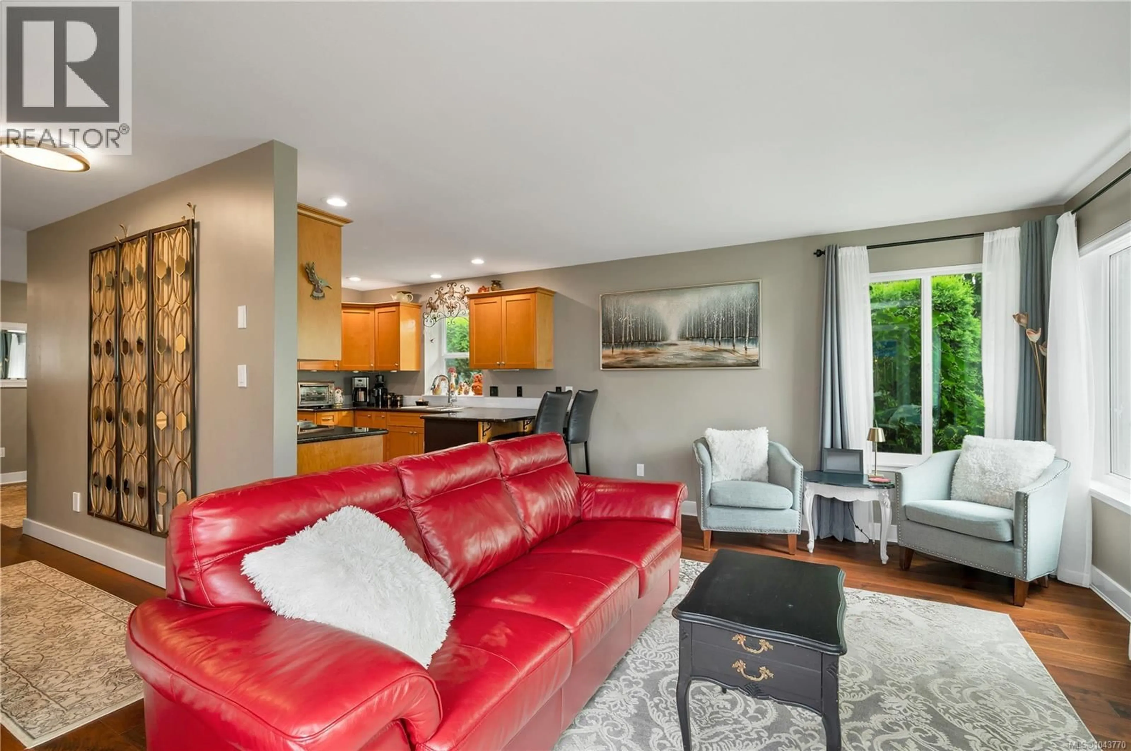 Living room with furniture, unknown for 15 - 769 MERECROFT ROAD, Campbell River British Columbia V9W8H6