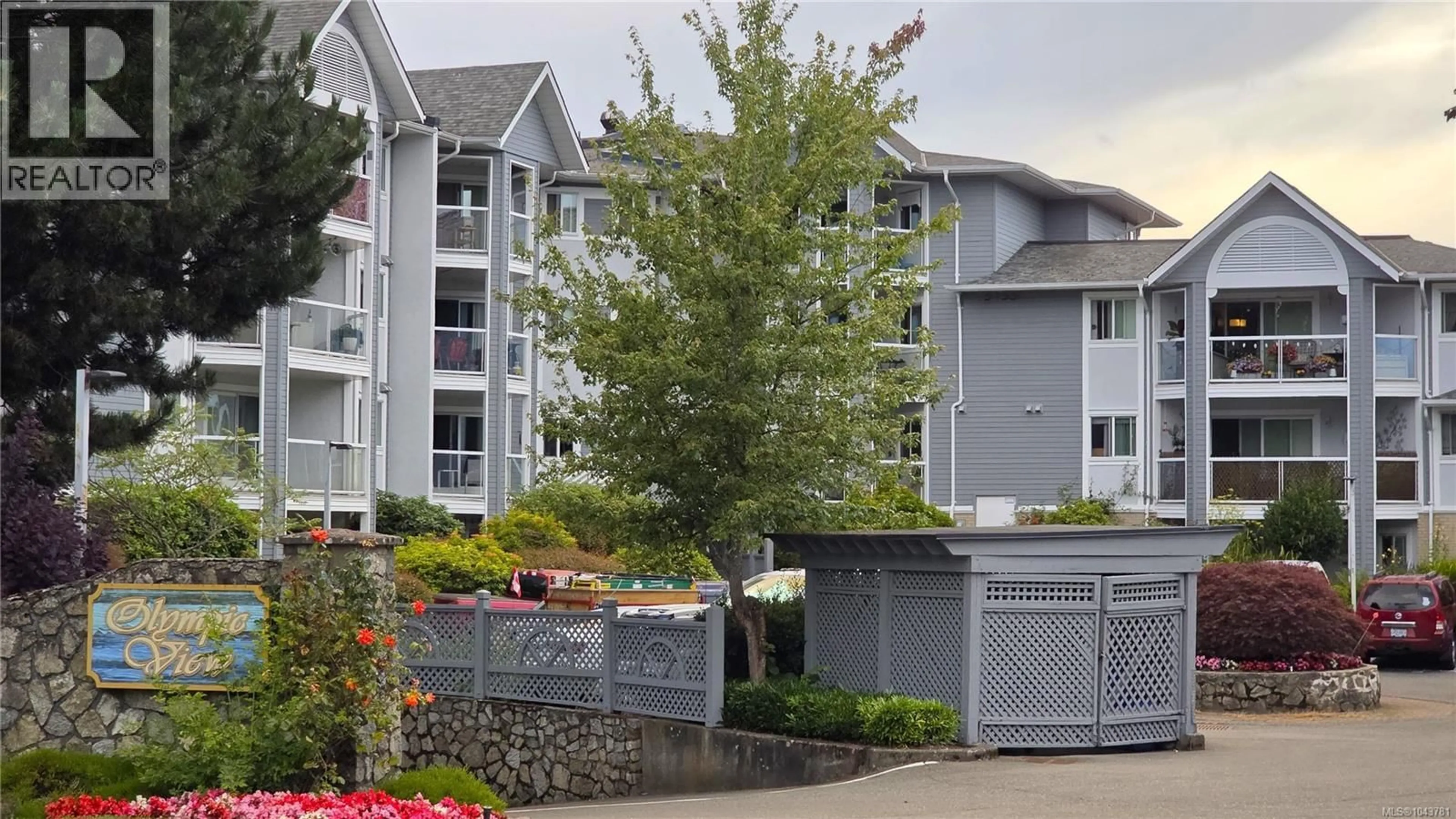 Unknown for 108 - 3206 ALDER STREET, Saanich British Columbia V8X5A4