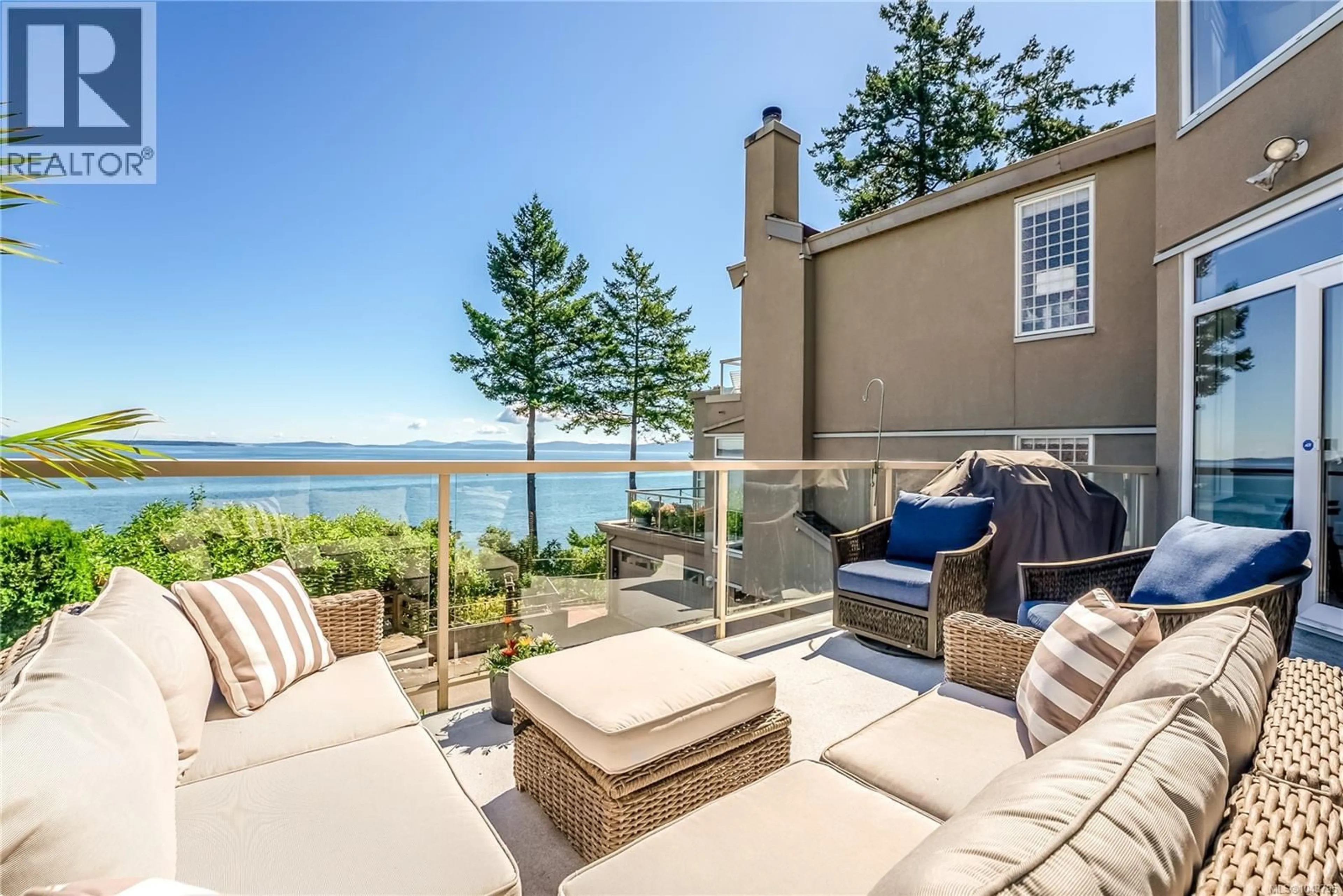 Patio, water/lake/river/ocean view for 20 - 4771 CORDOVA BAY ROAD, Saanich British Columbia V8Y2J7