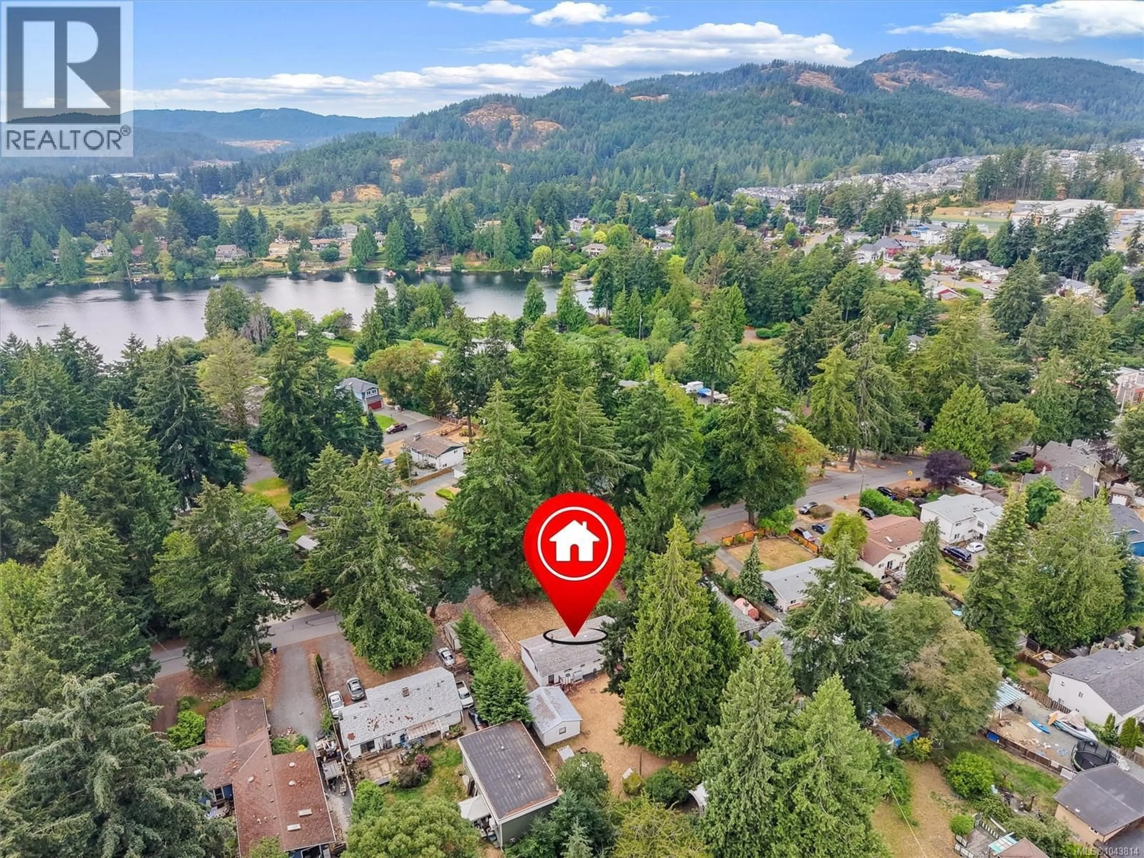 A pic from outside/outdoor area/front of a property/back of a property/a pic from drone, water/lake/river/ocean view for 2986 GLEN LAKE ROAD, Langford British Columbia V9B4B1