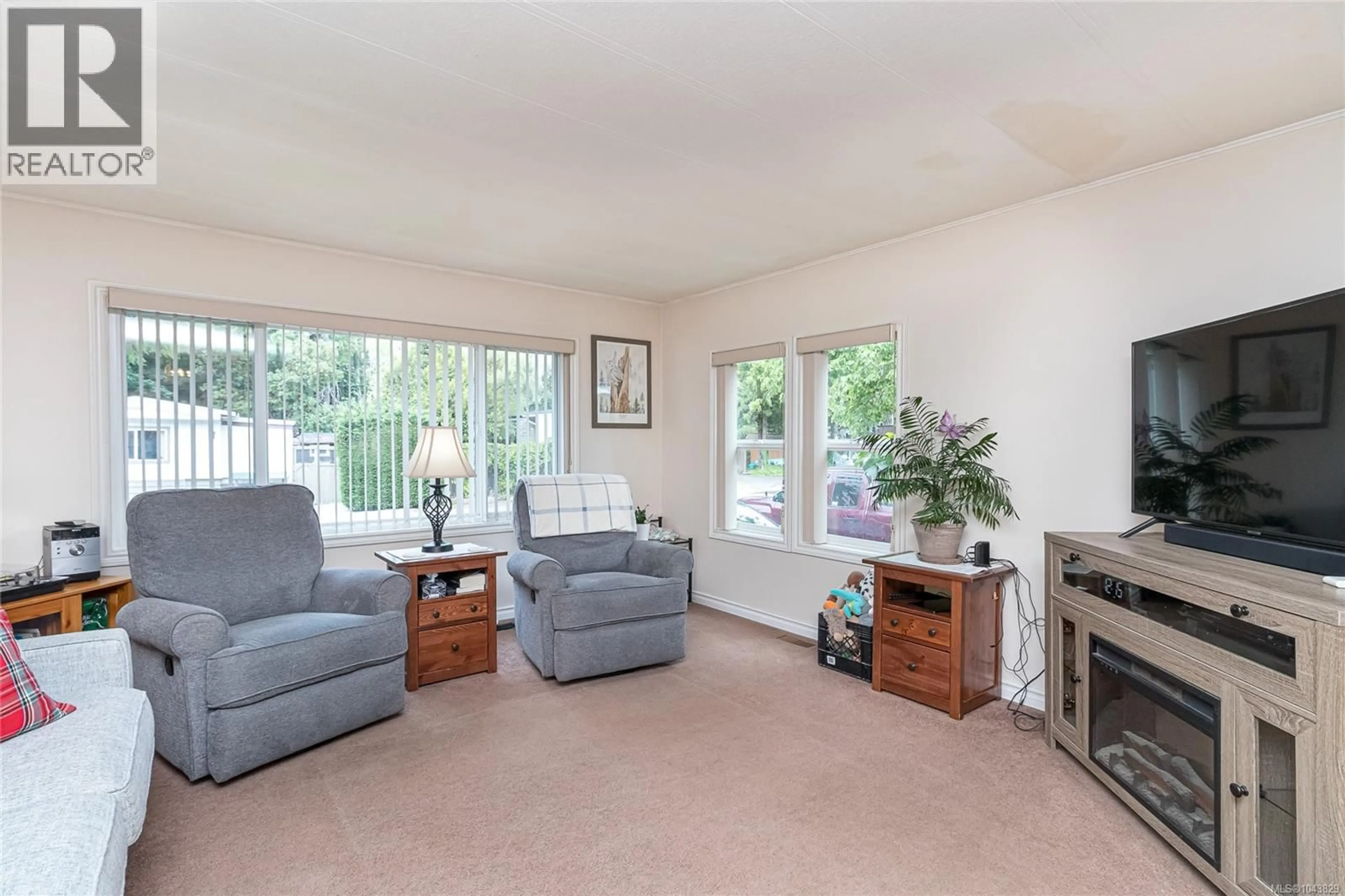 Living room with furniture, unknown for 29 - 1751 NORTHGATE ROAD, Cobble Hill British Columbia V8H0A3