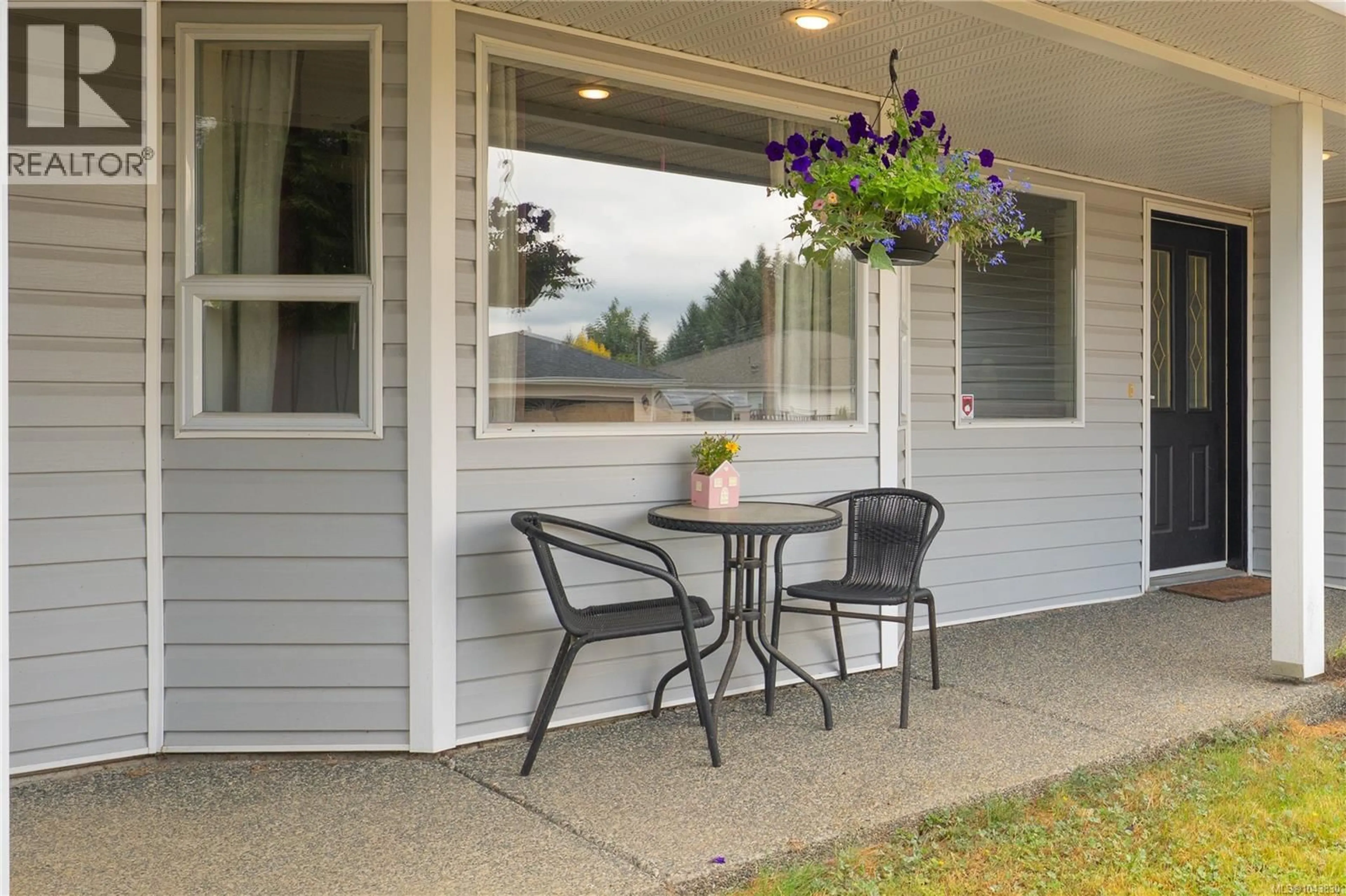Patio, unknown for 844 THERRES CRESCENT, Ladysmith British Columbia V9G1N5