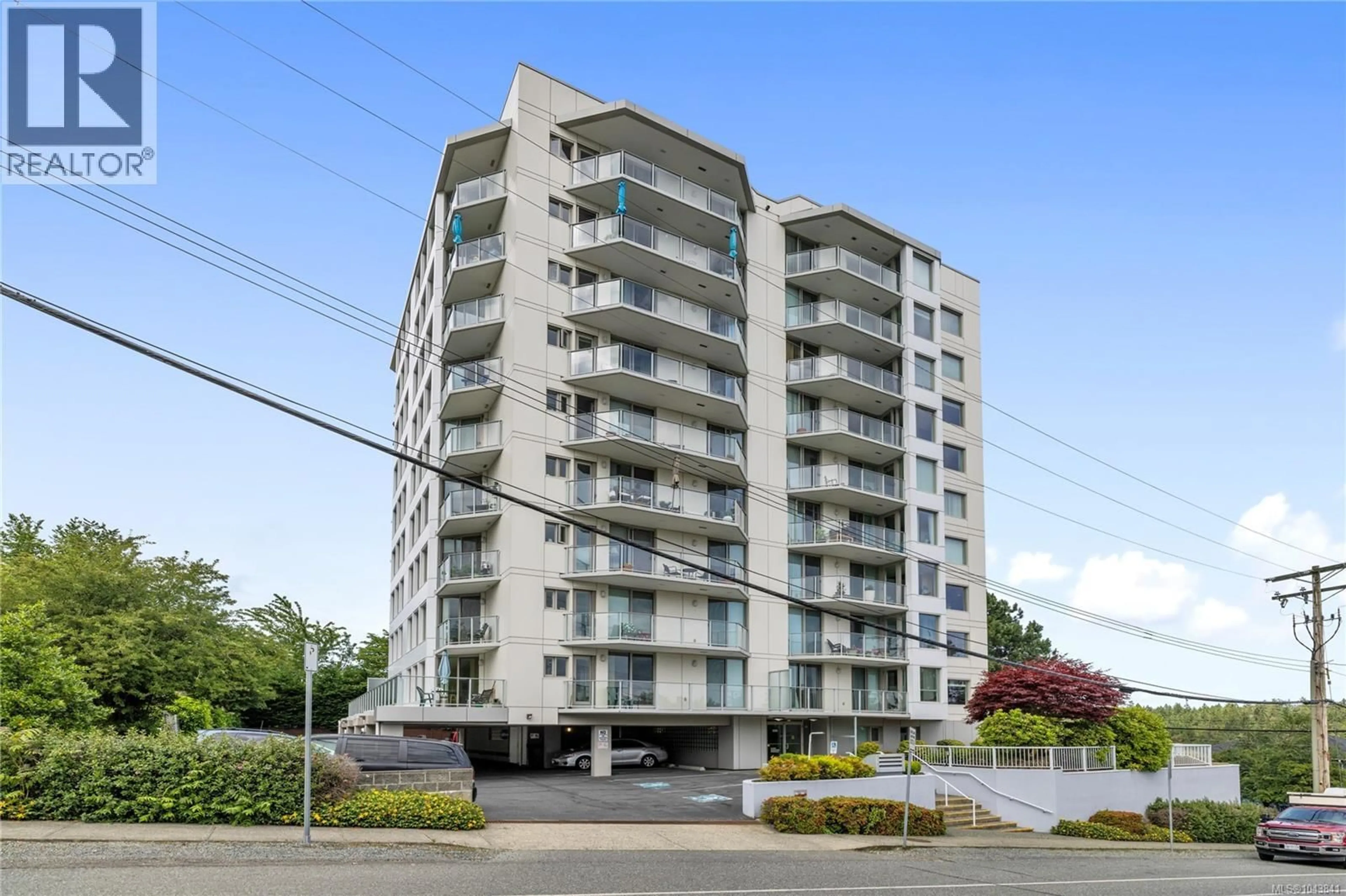 A pic from outside/outdoor area/front of a property/back of a property/a pic from drone, building for 403 - 220 TOWNSITE ROAD, Nanaimo British Columbia V9S5S8