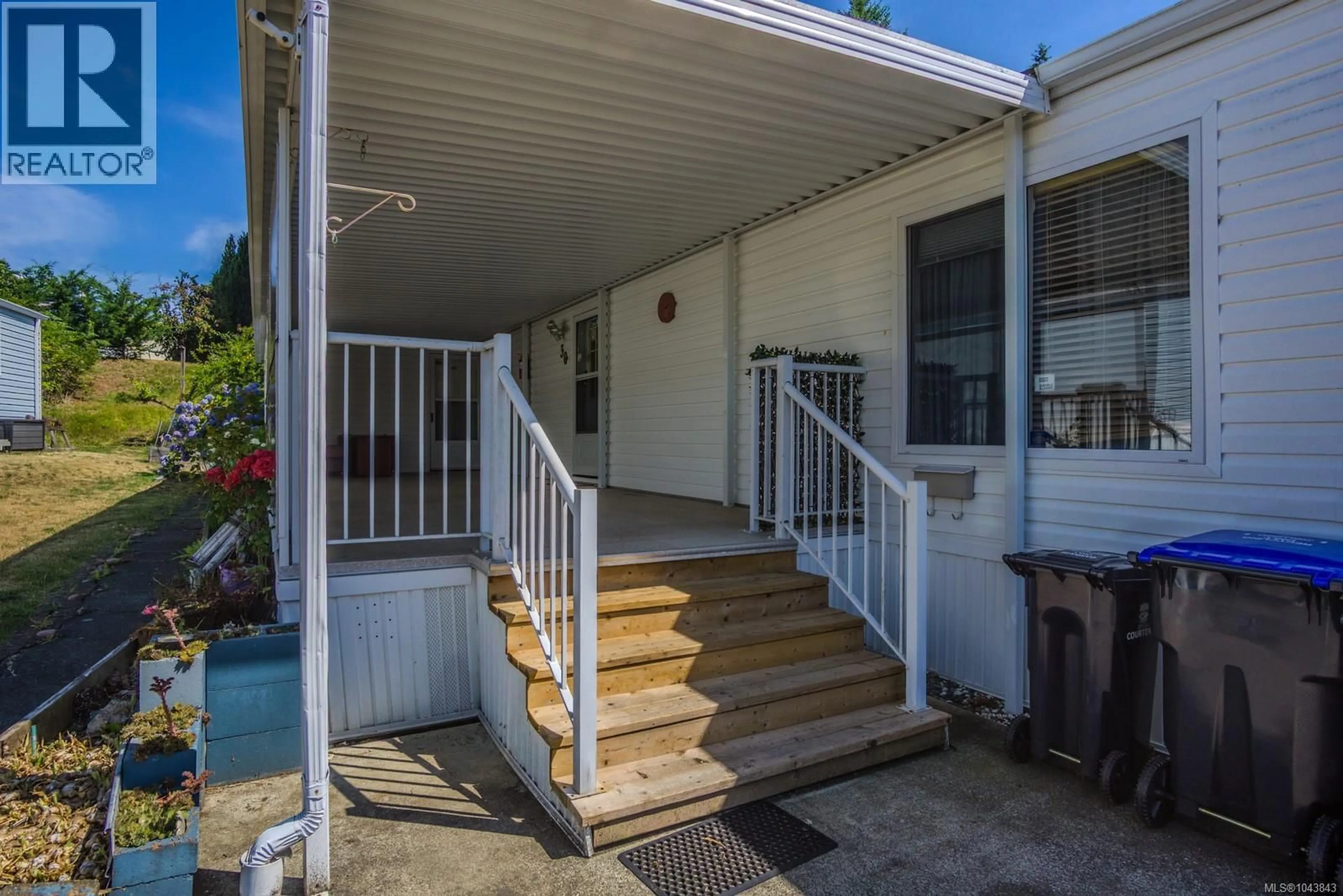 Patio, street for 30 - 4714 MUIR ROAD, Courtenay British Columbia V9N8Z6