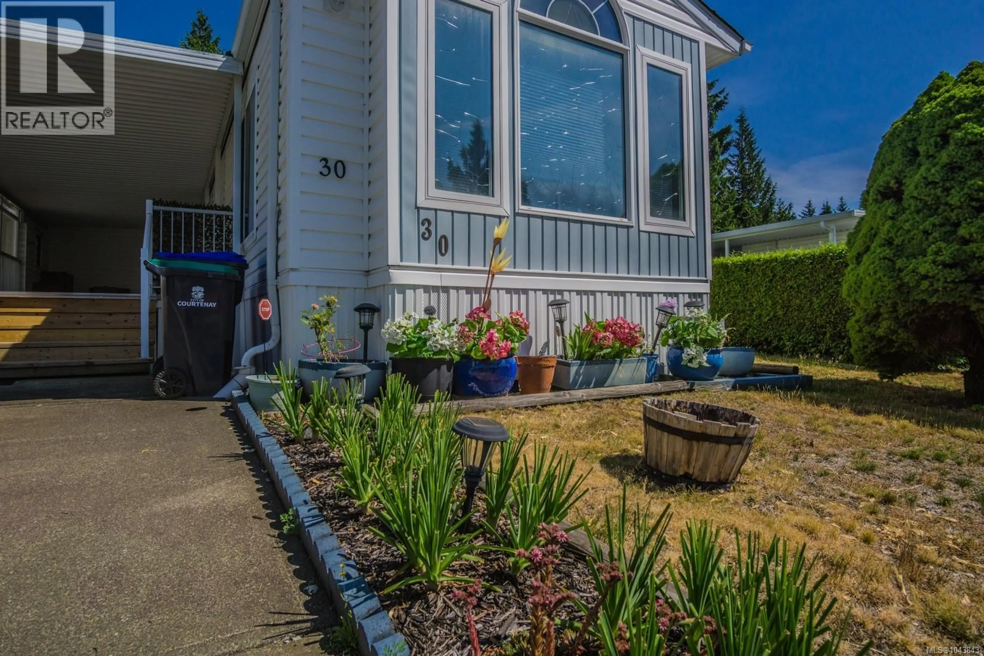 Home with vinyl exterior material, water/lake/river/ocean view for 30 - 4714 MUIR ROAD, Courtenay British Columbia V9N8Z6