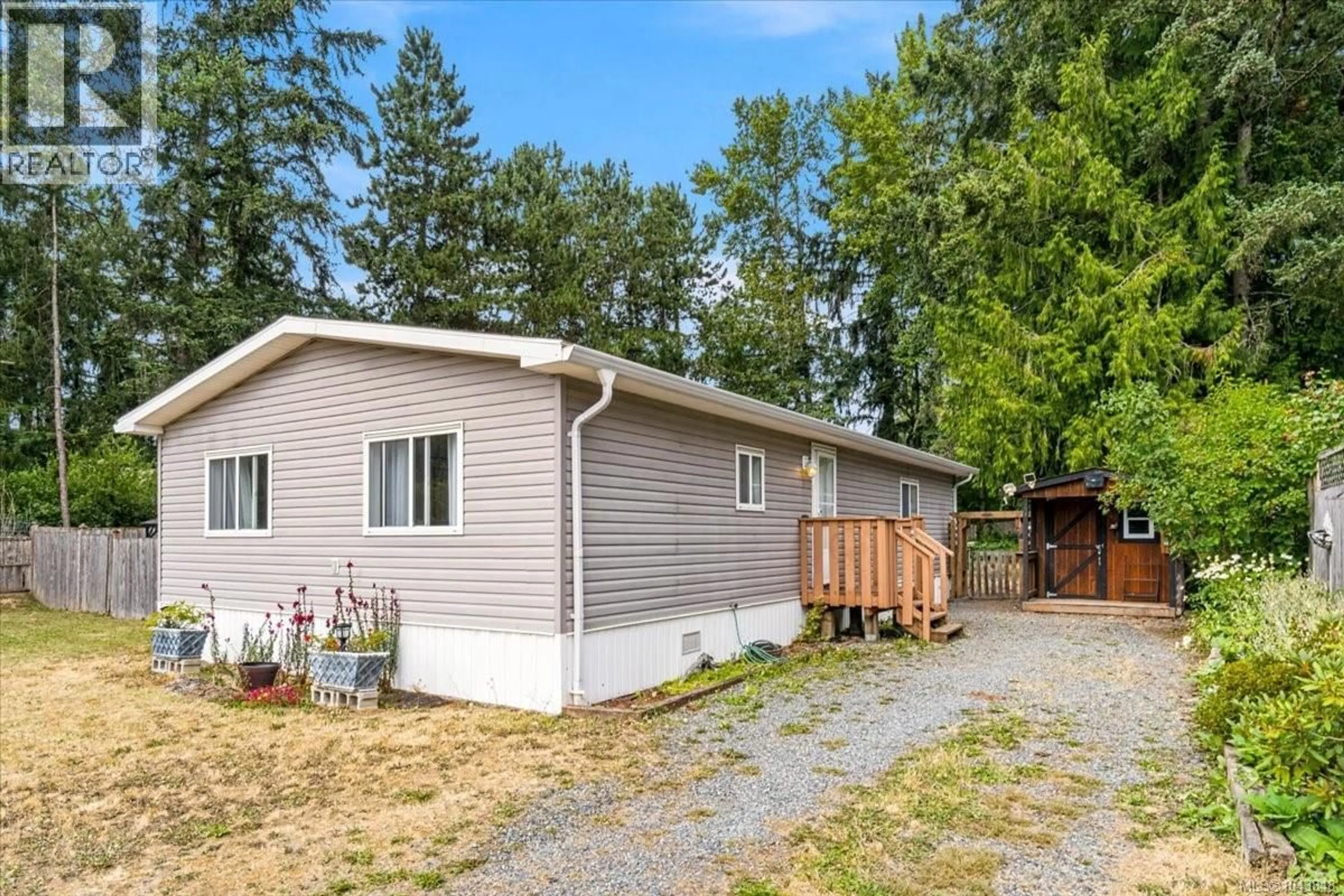 Home with vinyl exterior material, unknown for 2294 GOULD ROAD WEST, Nanaimo British Columbia V9X1W9