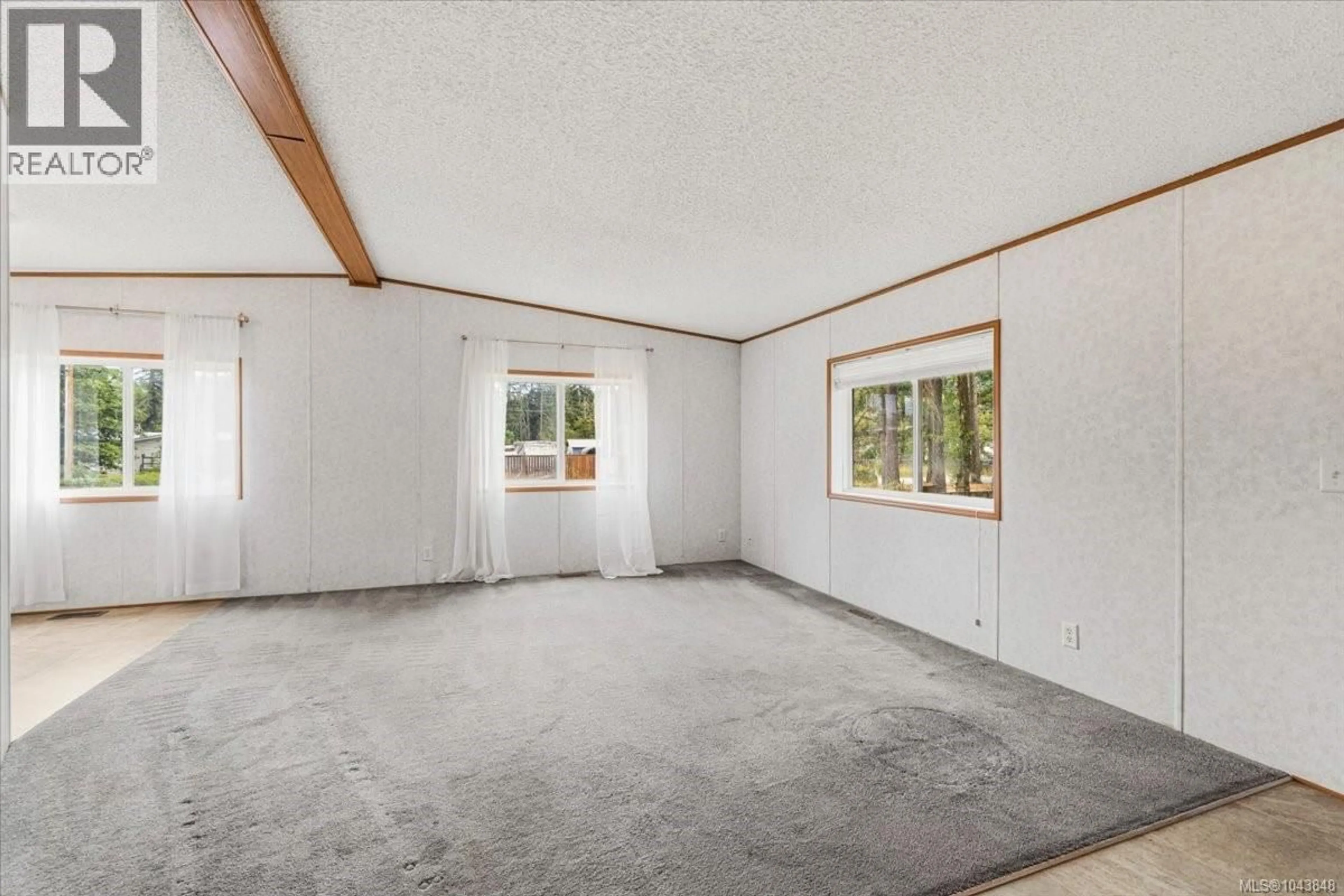 A pic of a room for 2294 GOULD ROAD WEST, Nanaimo British Columbia V9X1W9